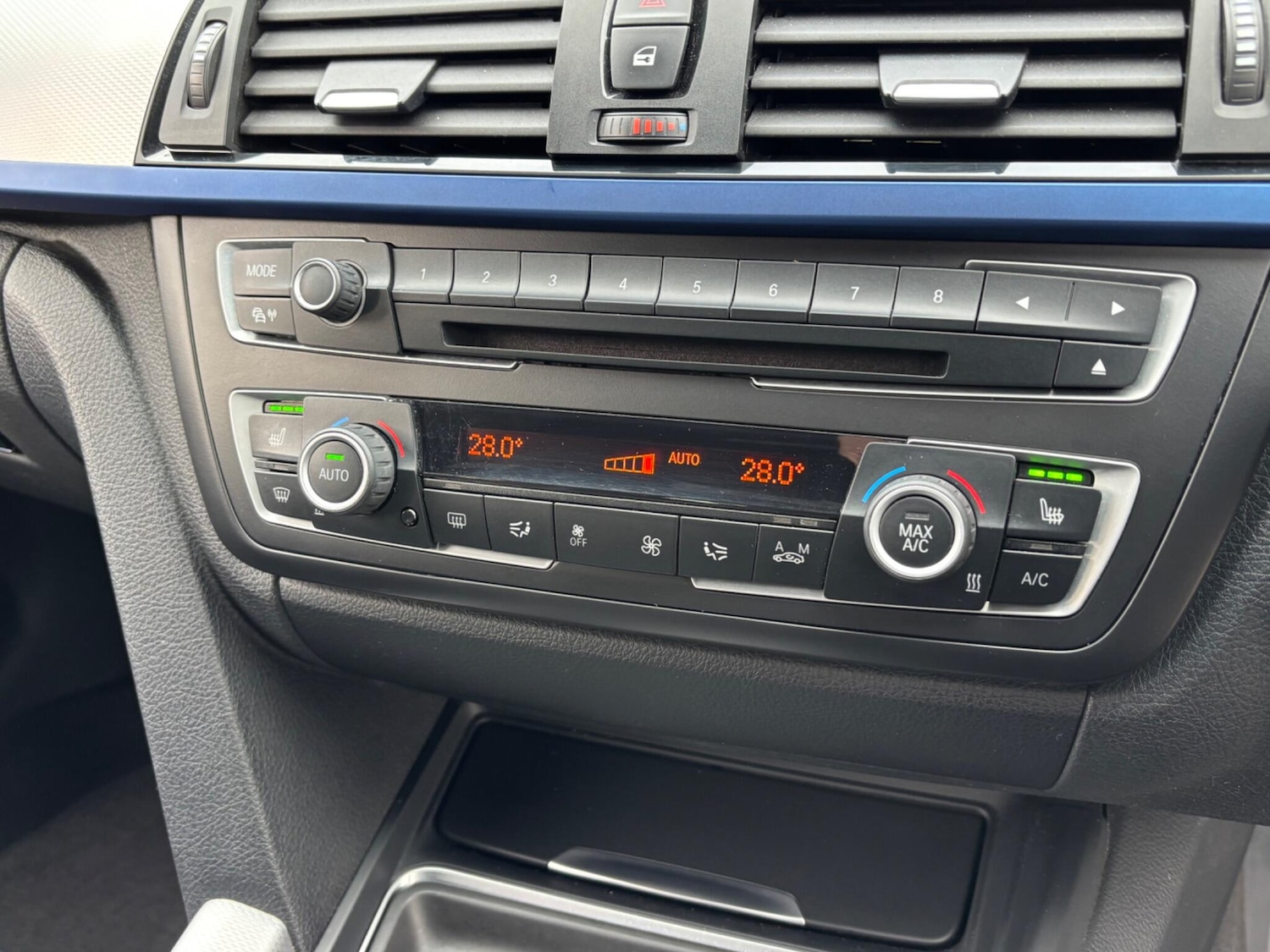 Used BMW 3 Series 2013 for sale - 77645778: Photo 54