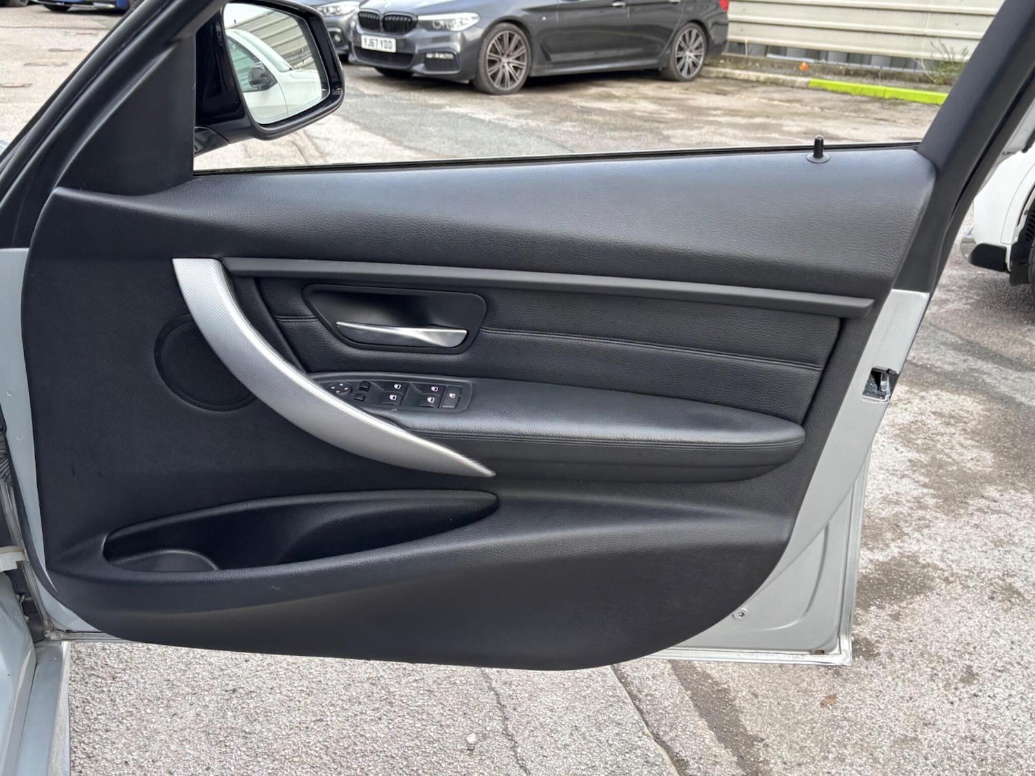 Used BMW 3 Series 2013 for sale - 77645778: Photo 71