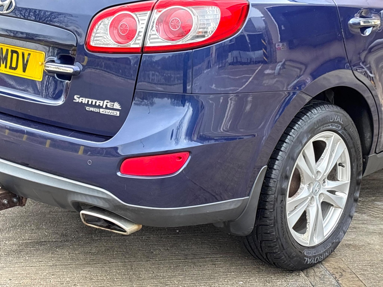 Used Hyundai Santa Fe 2011 for sale - 77892678: Photo 37