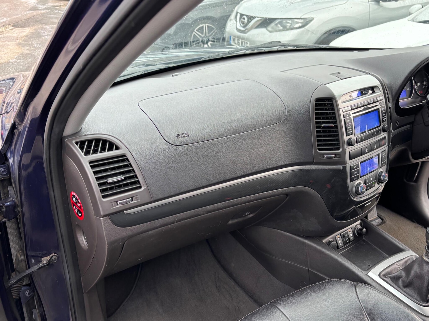 Used Hyundai Santa Fe 2011 for sale - 77892678: Photo 63