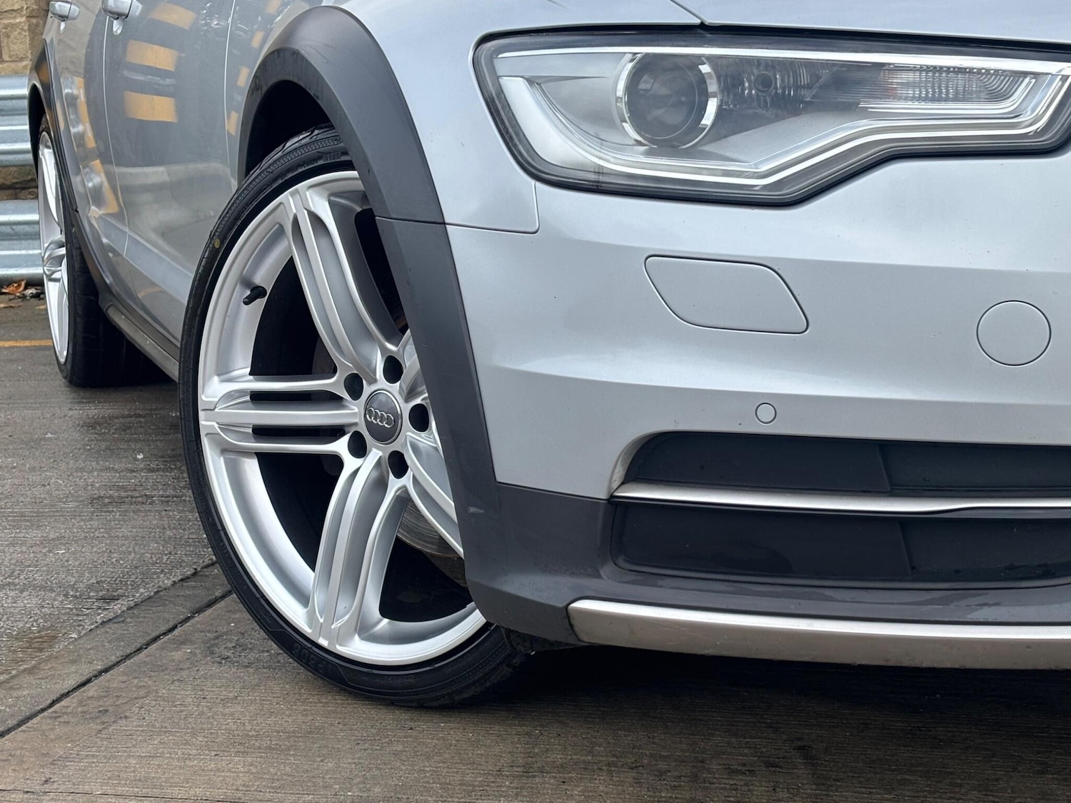 Used Audi A6 Allroad 2013 for sale - 76992644: Photo 10