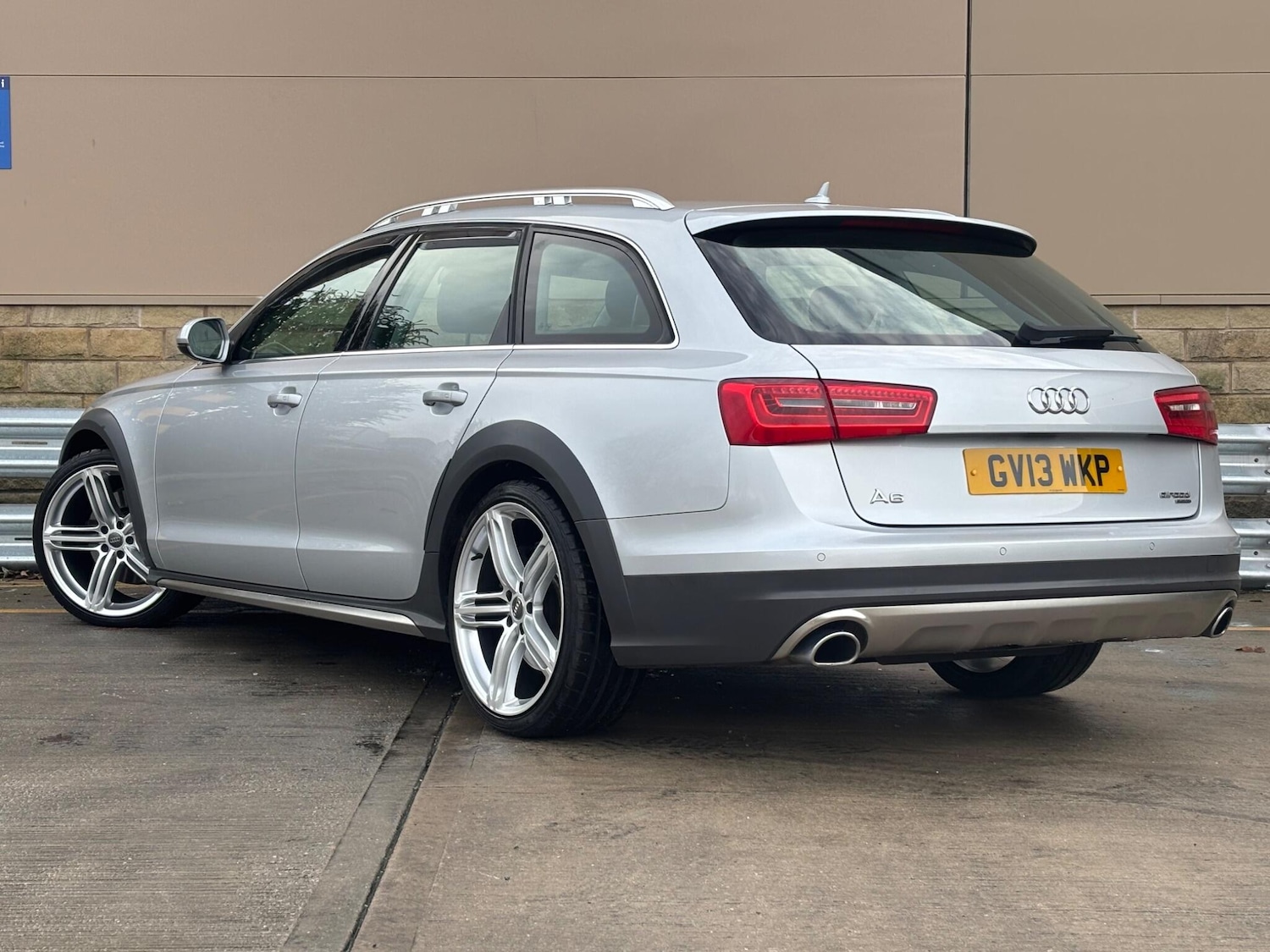 Used Audi A6 Allroad 2013 for sale - 76992644: Photo 3