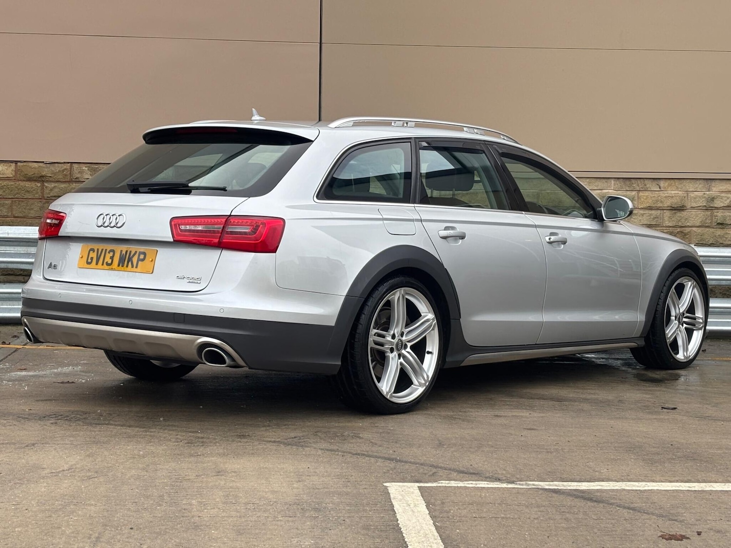 Used Audi A6 Allroad 2013 for sale - 76992644: Photo 4