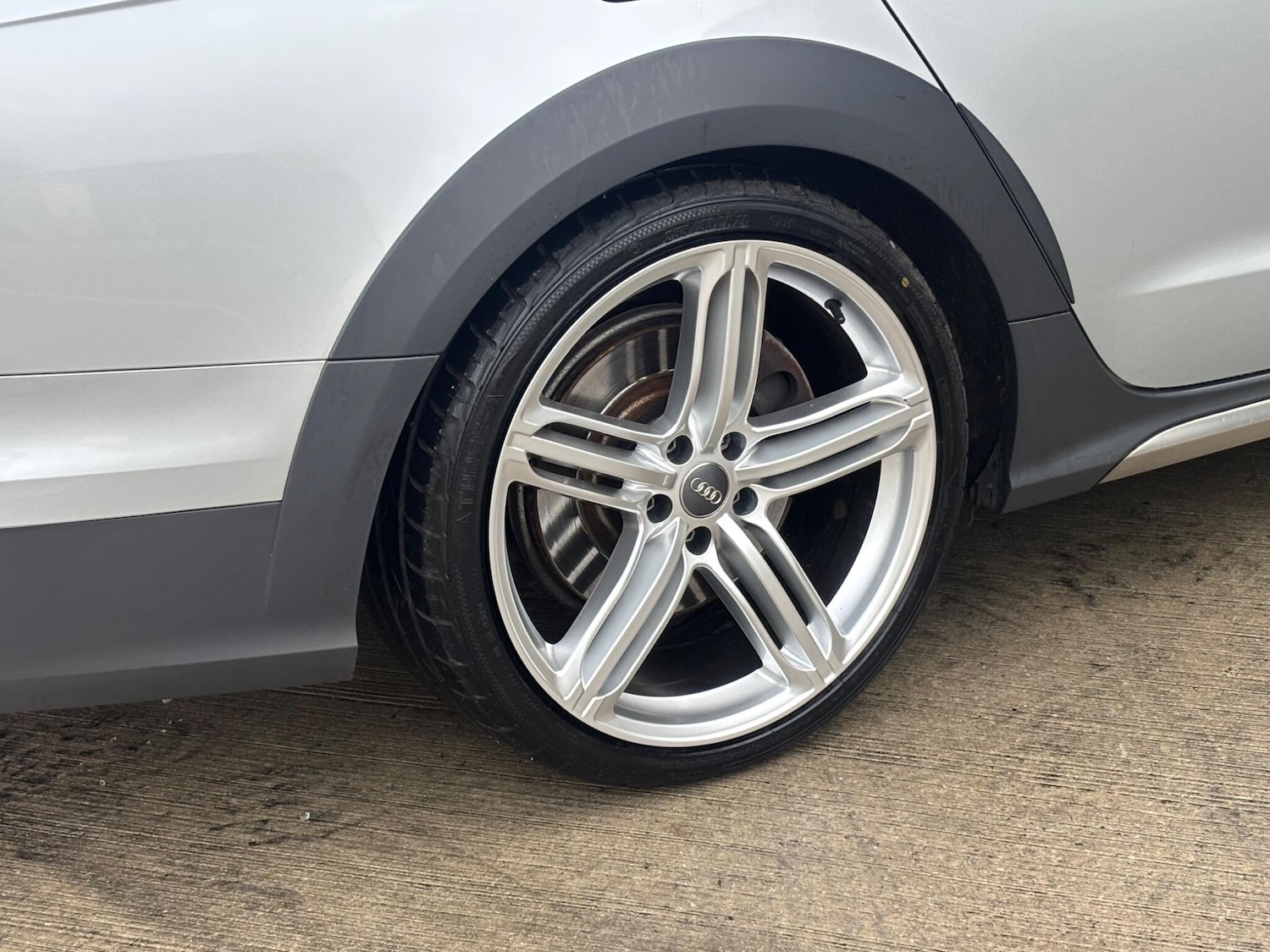 Used Audi A6 Allroad 2013 for sale - 76992644: Photo 43