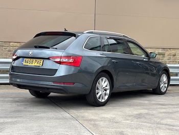 Used Skoda Superb 2018 for sale - 78384287: Photo