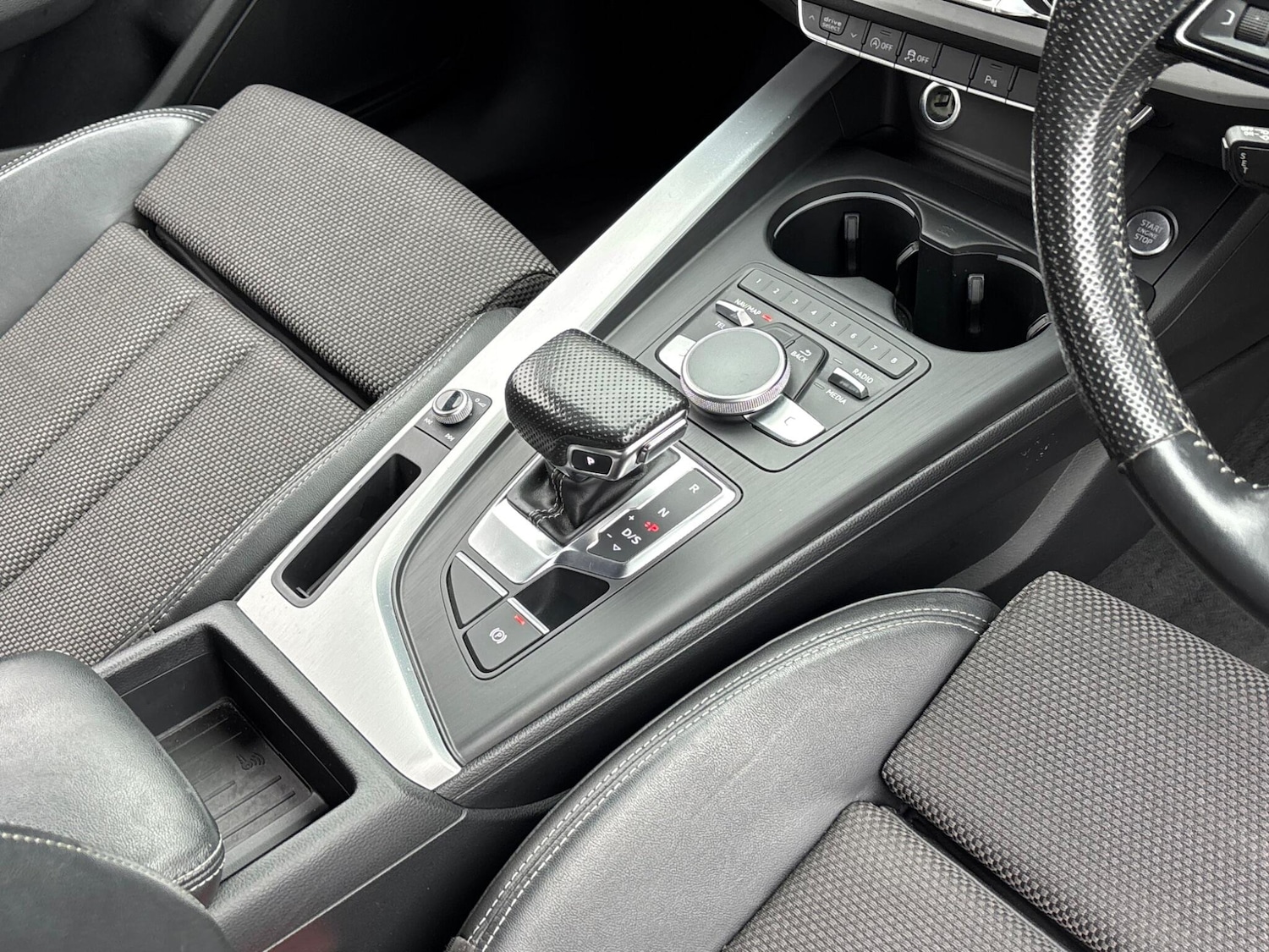 Used Audi A4 Avant 2016 for sale - 76295719: Photo 15