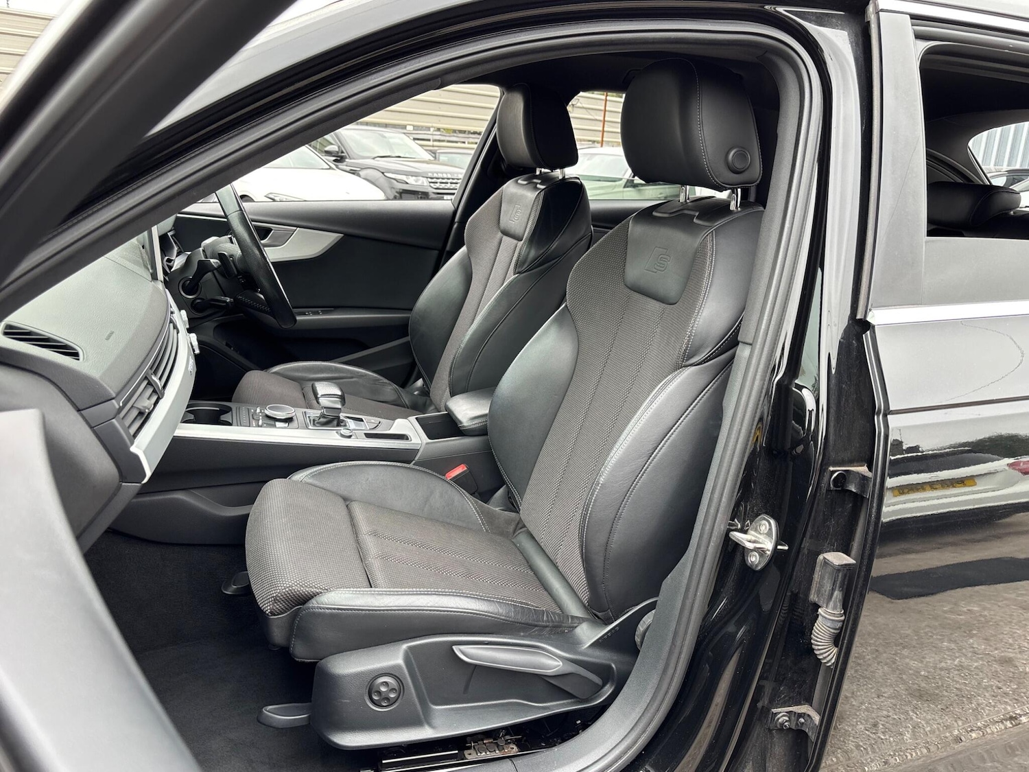 Used Audi A4 Avant 2016 for sale - 76295719: Photo 60