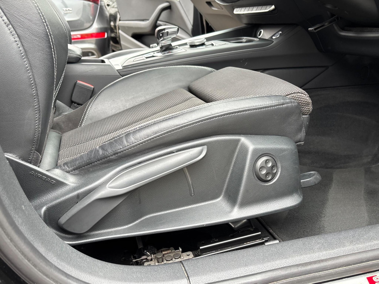 Used Audi A4 Avant 2016 for sale - 76295719: Photo 63