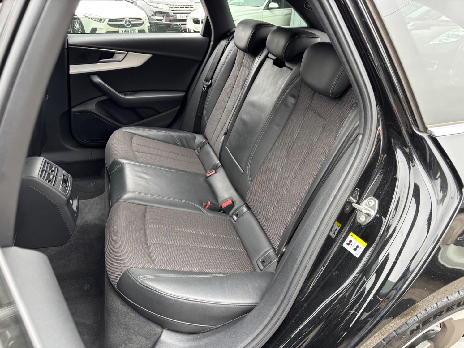 Used Audi A4 Avant 2016 for sale - 76295719: Photo 67