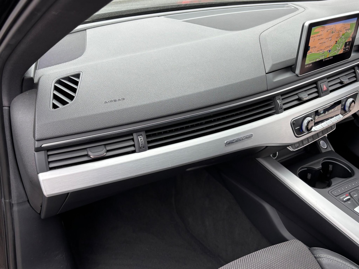 Used Audi A4 Avant 2016 for sale - 76295719: Photo 68