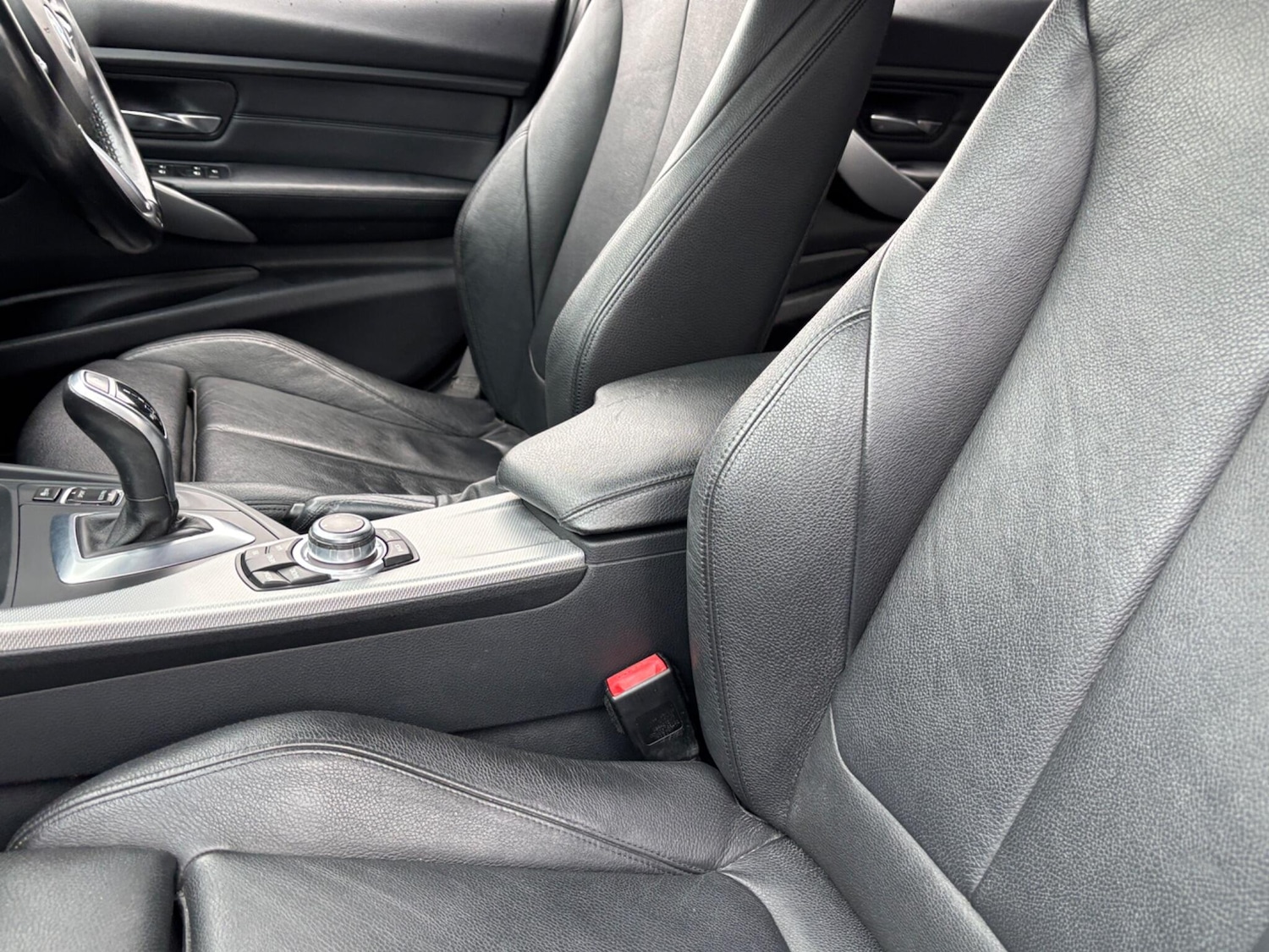 Used BMW 3 Series 2012 for sale - 77799338: Photo 60