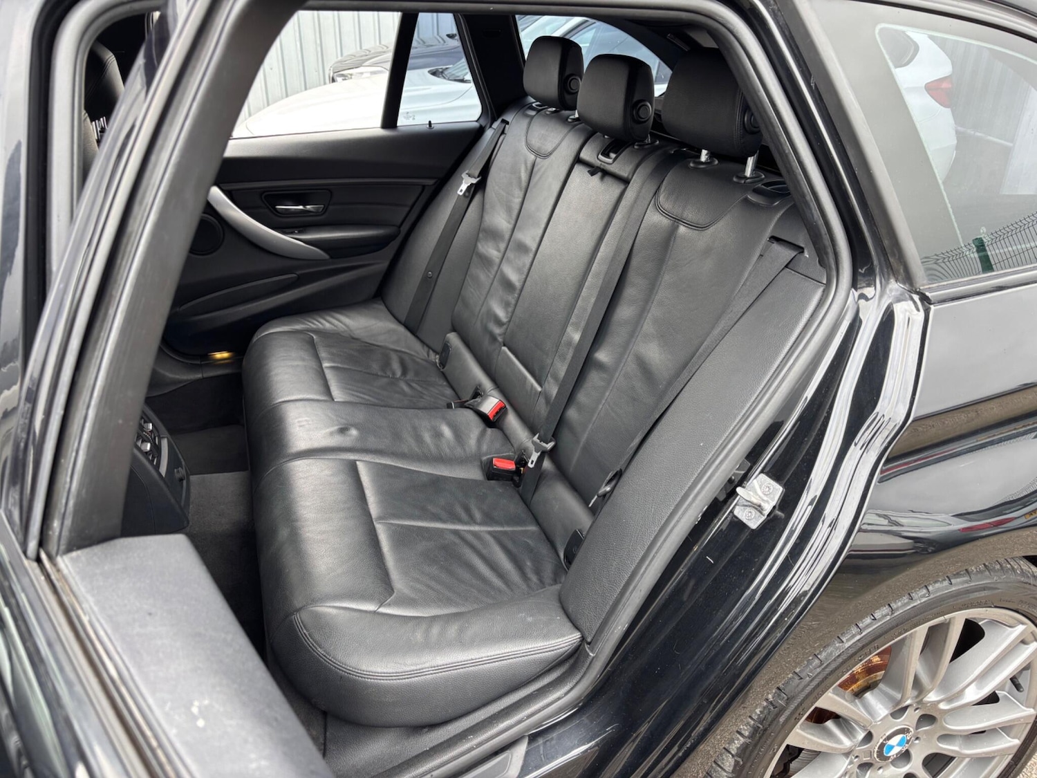 Used BMW 3 Series 2012 for sale - 77799338: Photo 62