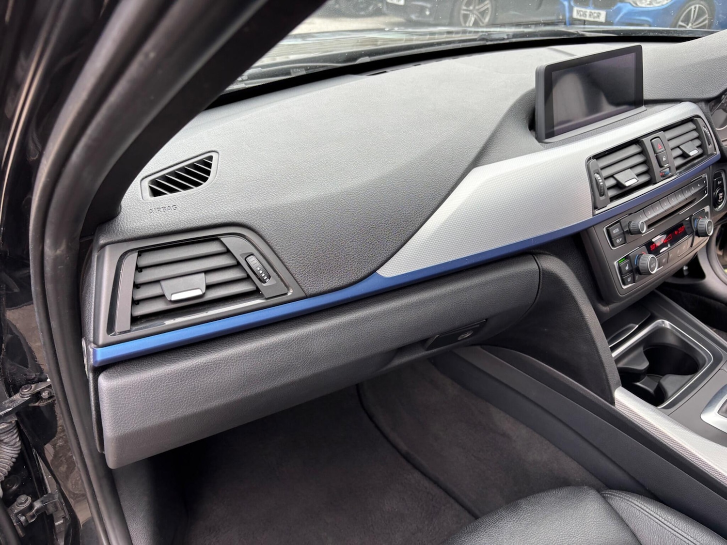 Used BMW 3 Series 2012 for sale - 77799338: Photo 64