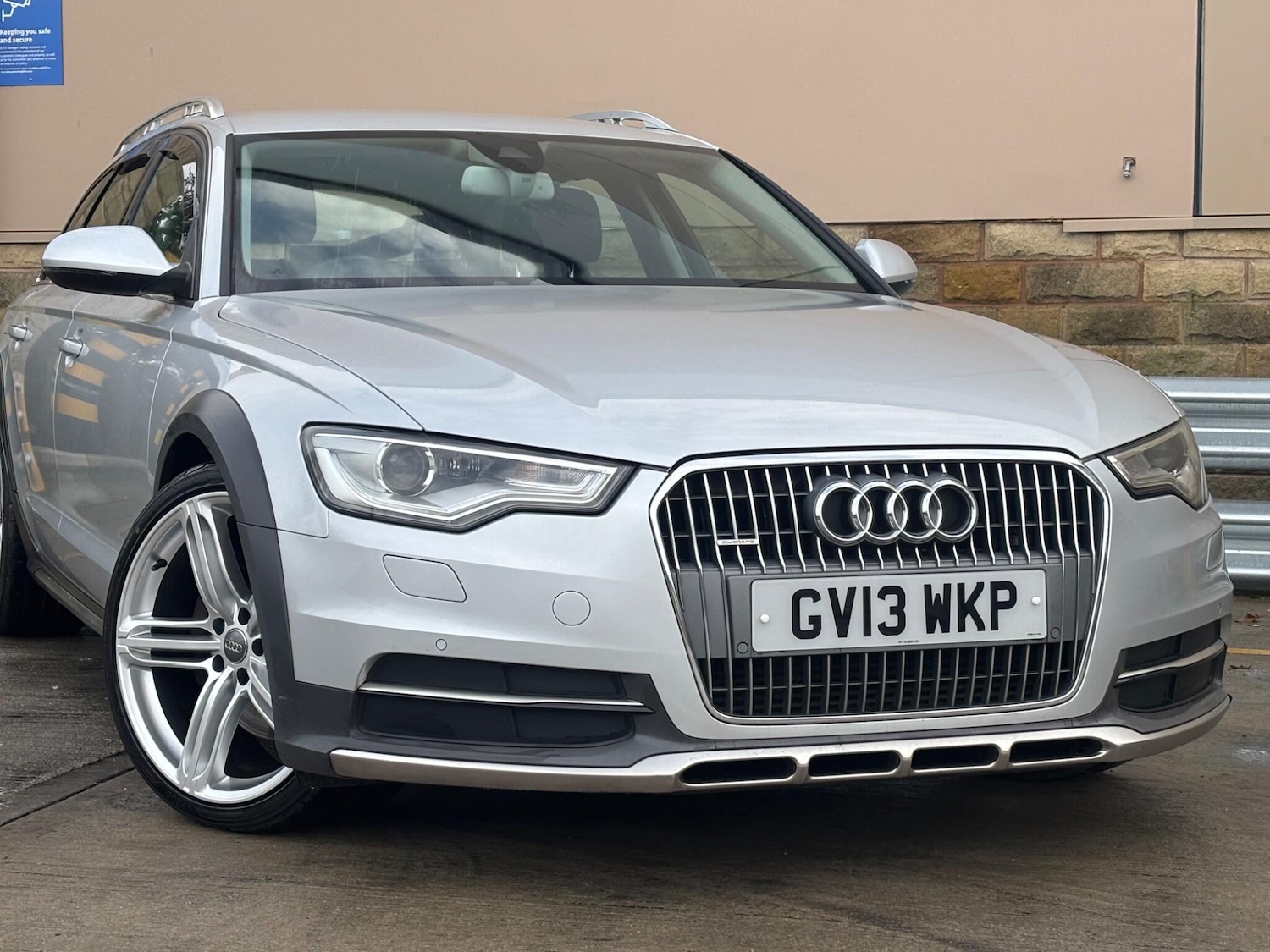 Used Audi A6 Allroad 2013 for sale - 76701465: Photo 27