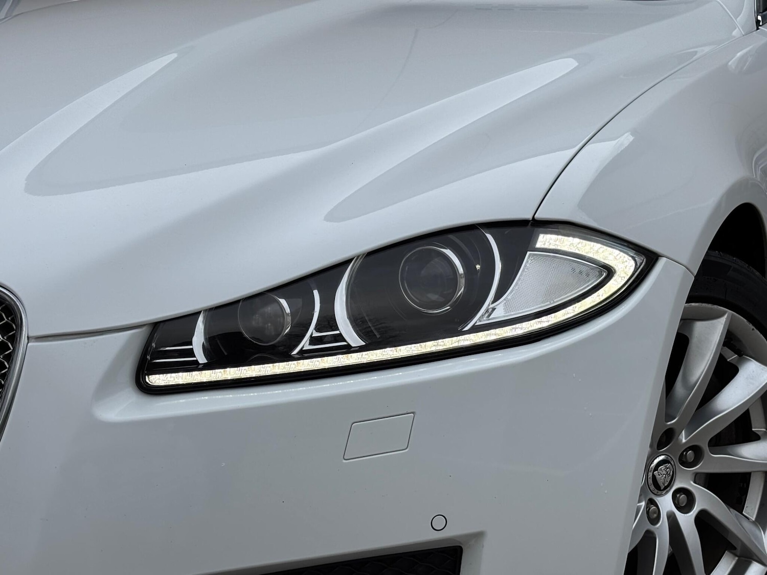Used Jaguar XF 2013 for sale - 76765218: Photo 11