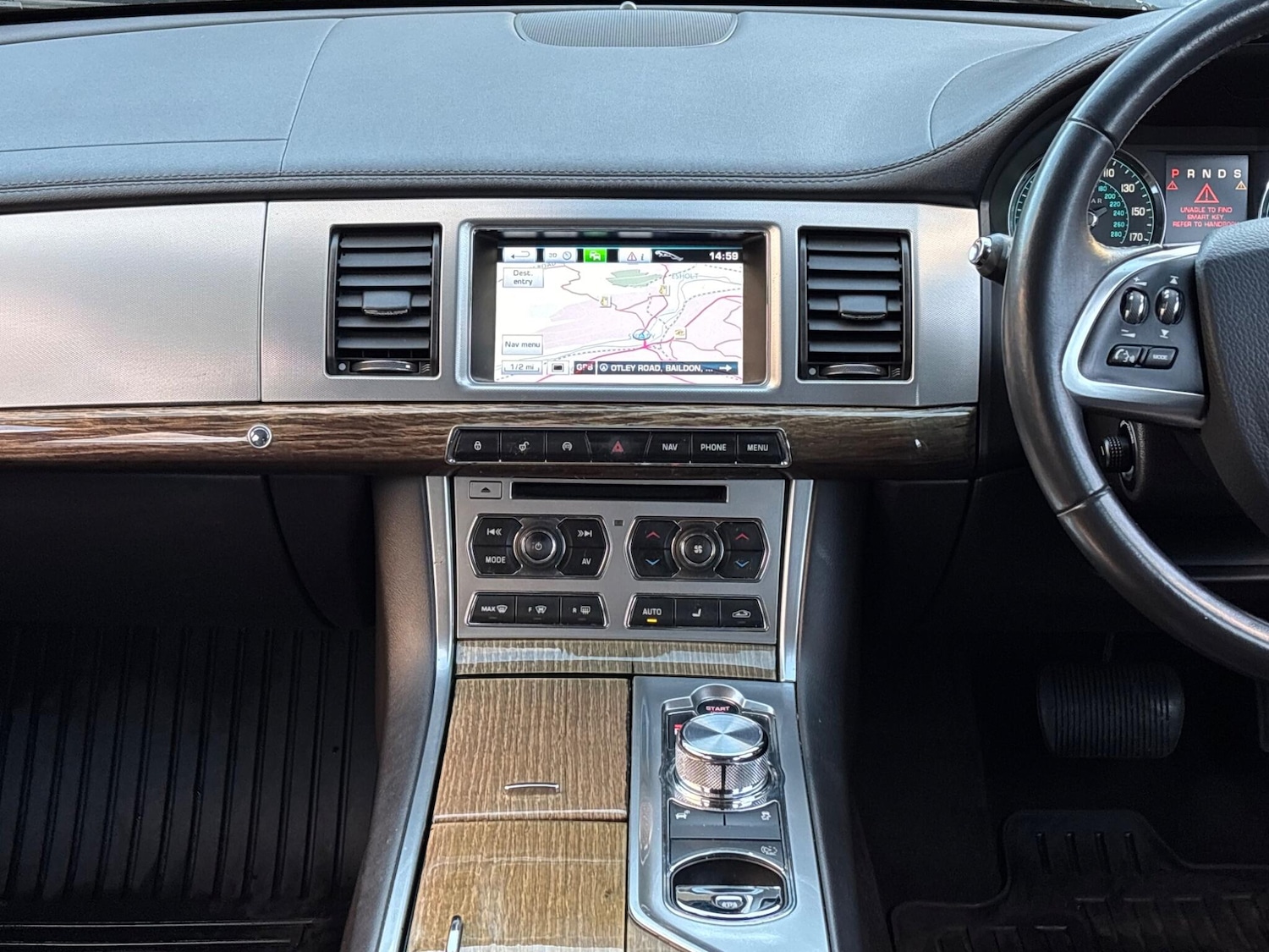 Used Jaguar XF 2013 for sale - 76765218: Photo 14