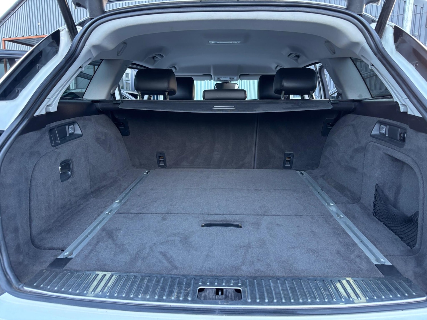 Used Jaguar XF 2013 for sale - 76765218: Photo 23