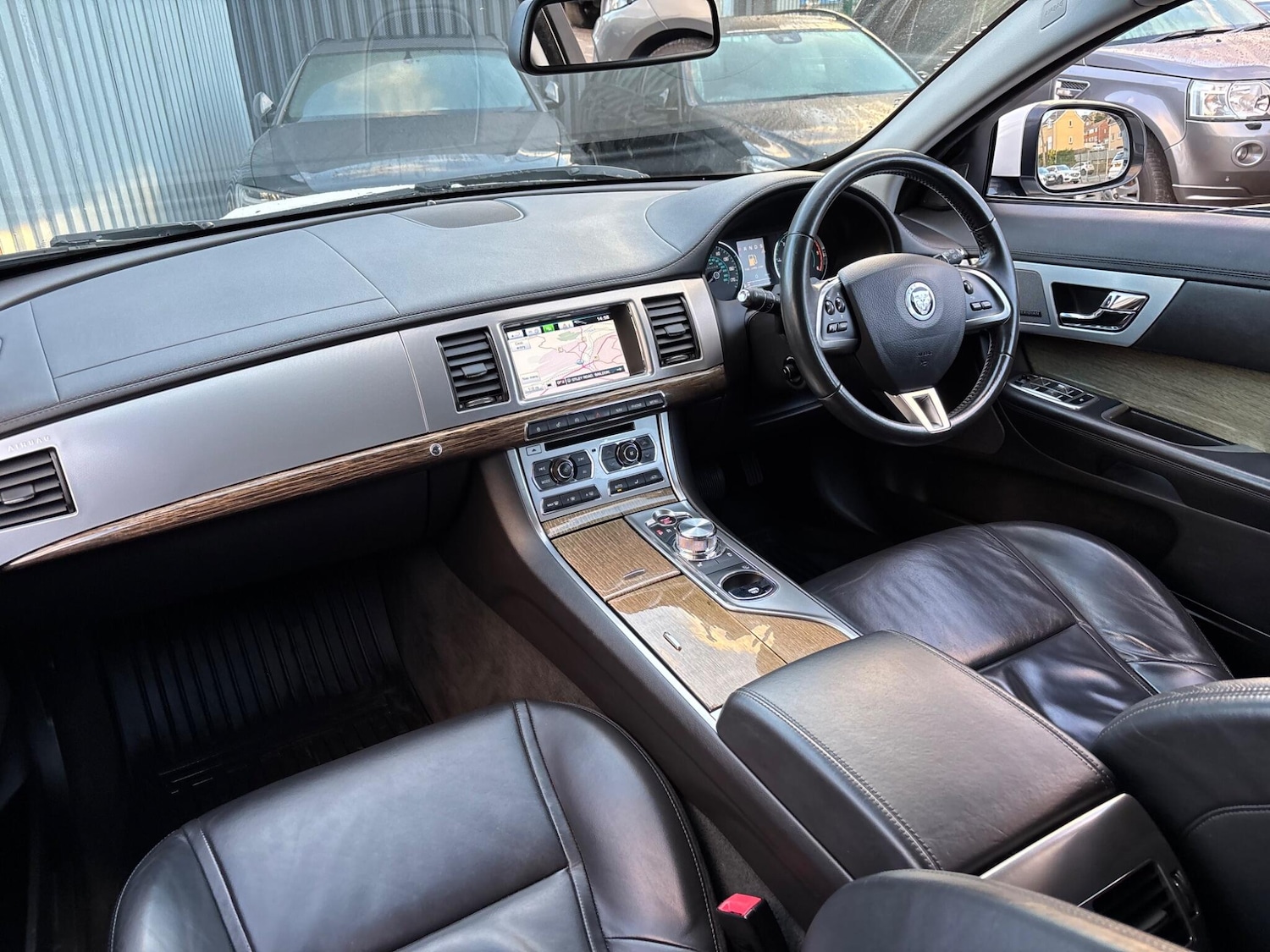 Used Jaguar XF 2013 for sale - 76765218: Photo 51