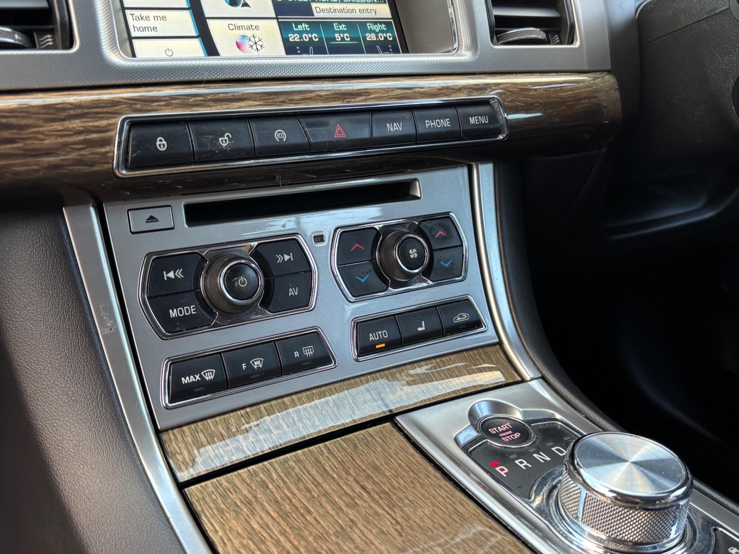 Used Jaguar XF 2013 for sale - 76765218: Photo 56