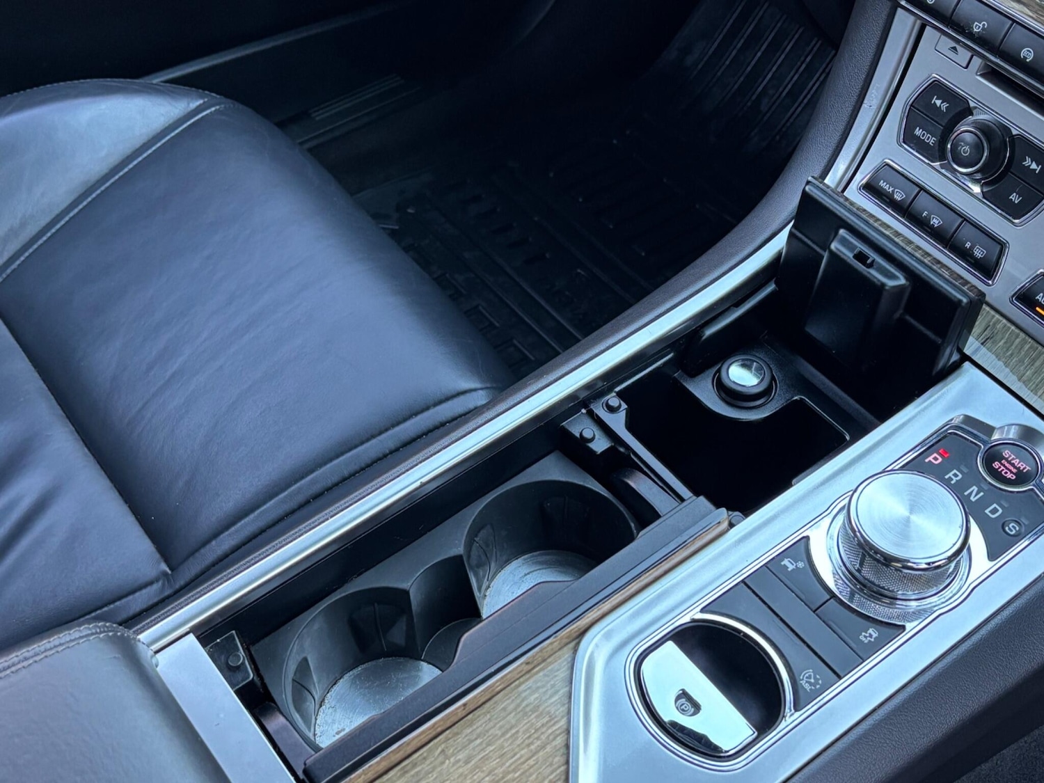 Used Jaguar XF 2013 for sale - 76765218: Photo 60