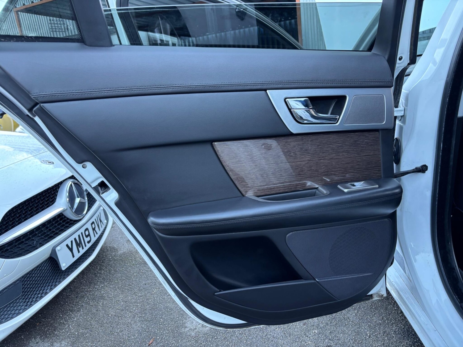 Used Jaguar XF 2013 for sale - 76765218: Photo 91