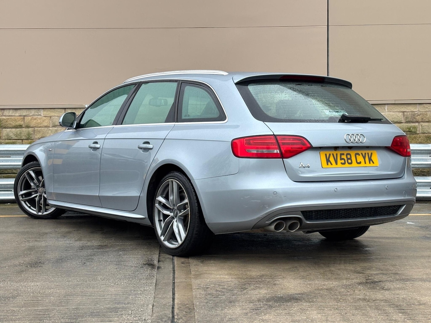 Used Audi A4 2008 for sale - 77625310: Photo 3