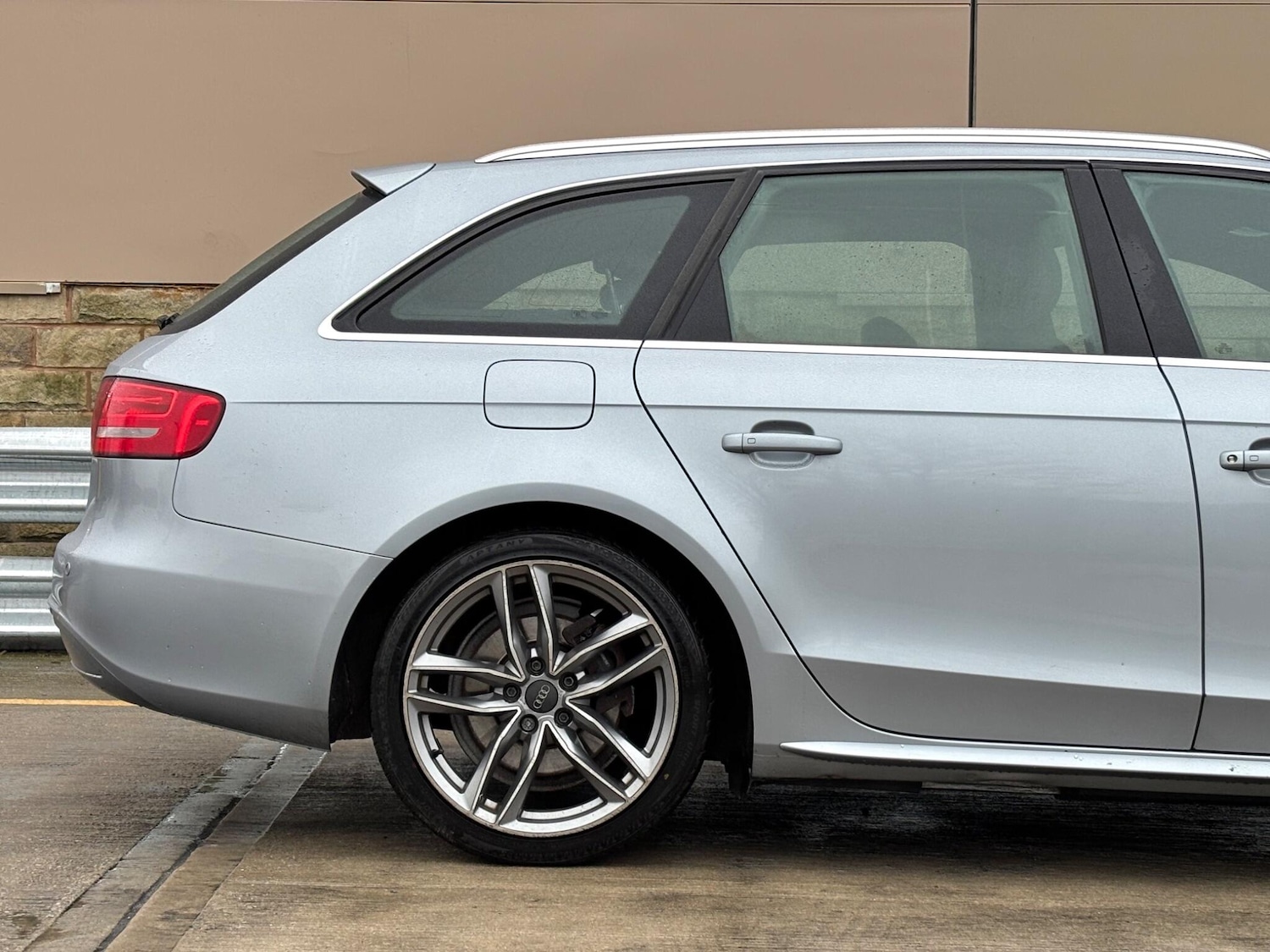 Used Audi A4 2008 for sale - 77625310: Photo 32