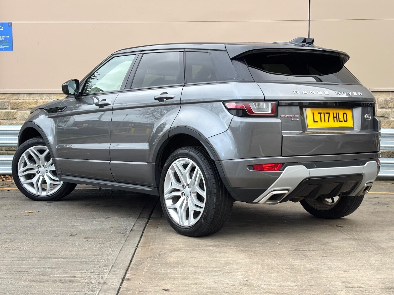 Used Land Rover Range Rover Evoque for sale - 76484942: Photo 3