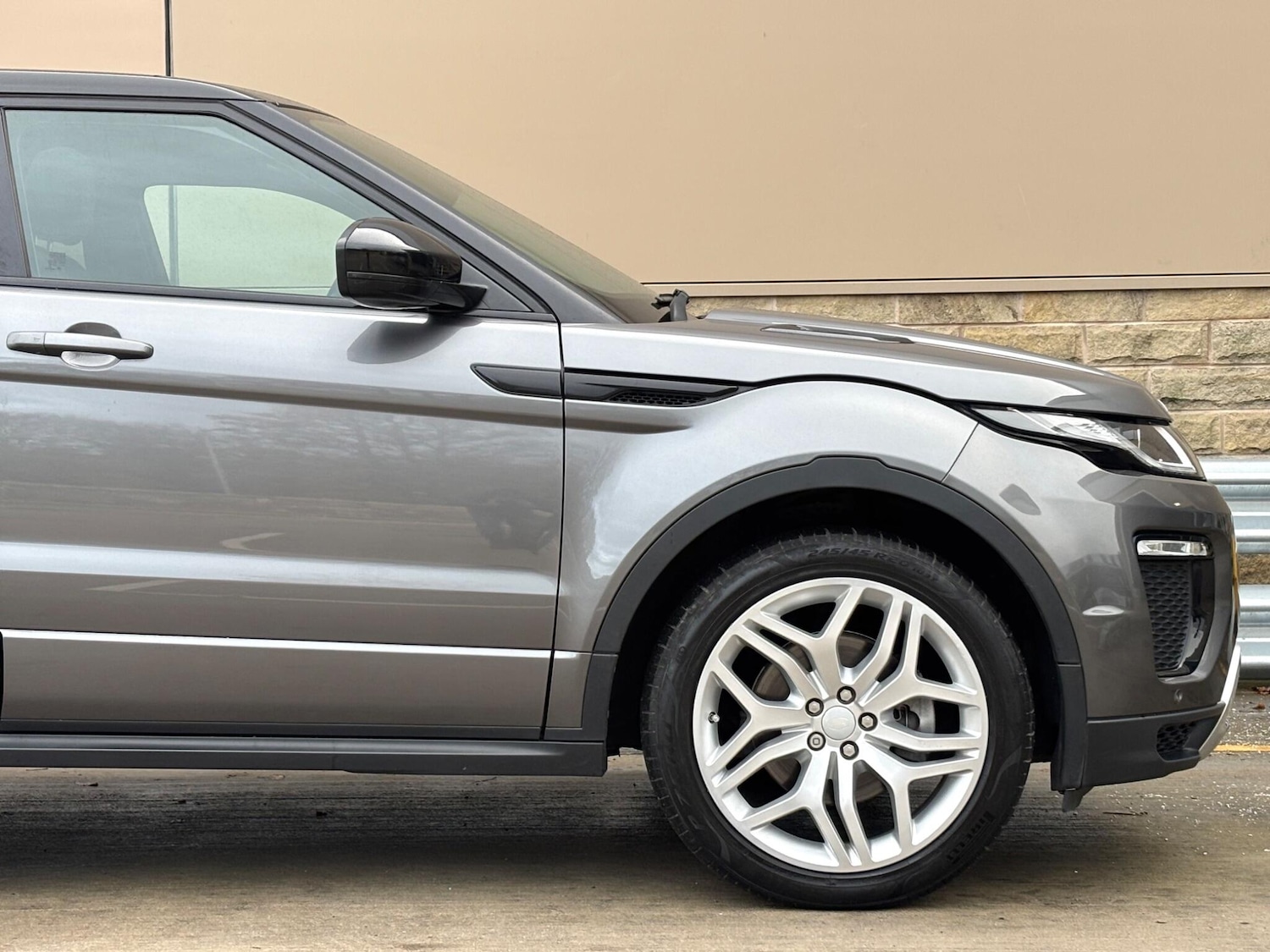Used Land Rover Range Rover Evoque for sale - 76484942: Photo 42