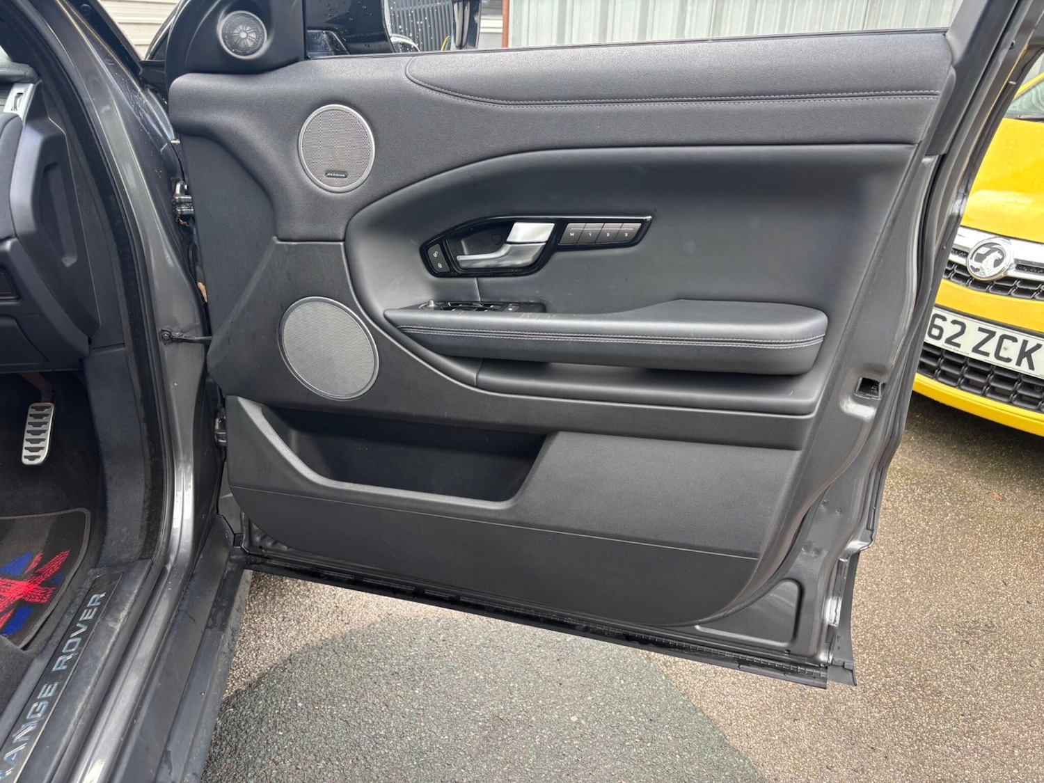 Used Land Rover Range Rover Evoque for sale - 76484942: Photo 77