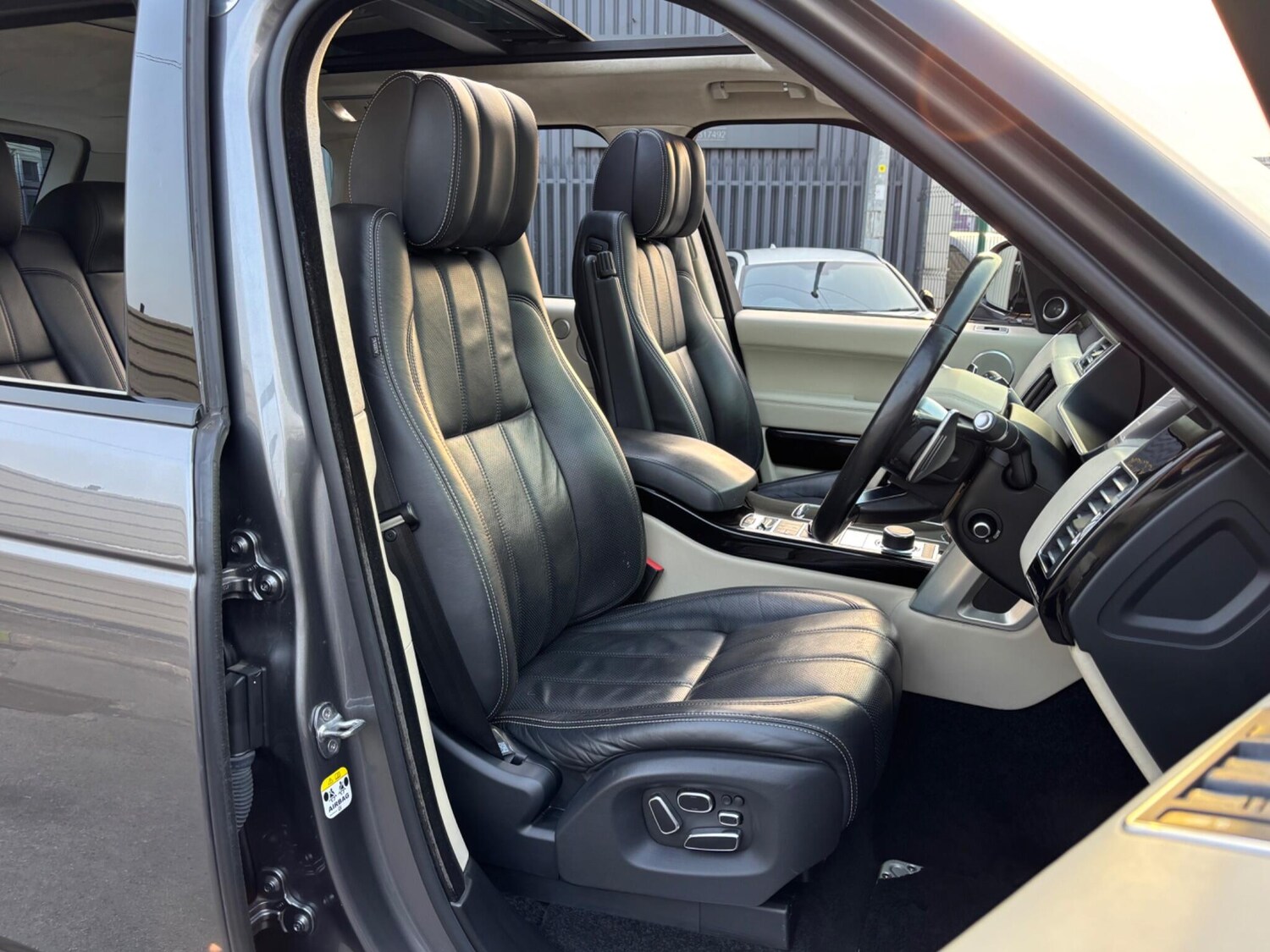 Used Land Rover Range Rover for sale - 77898585: Photo 15