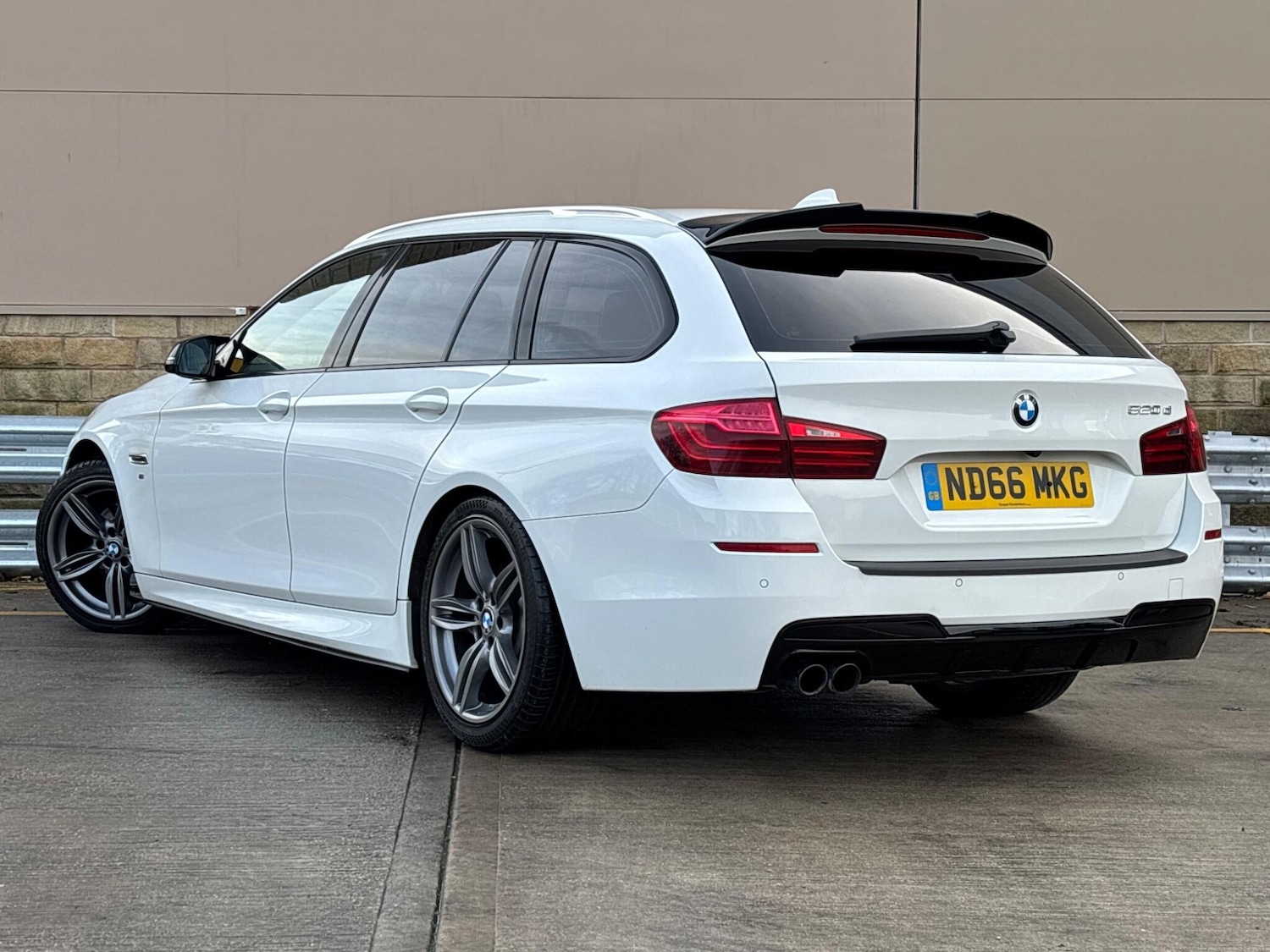 Used BMW 5 Series 2016 for sale - 76936326: Photo 3