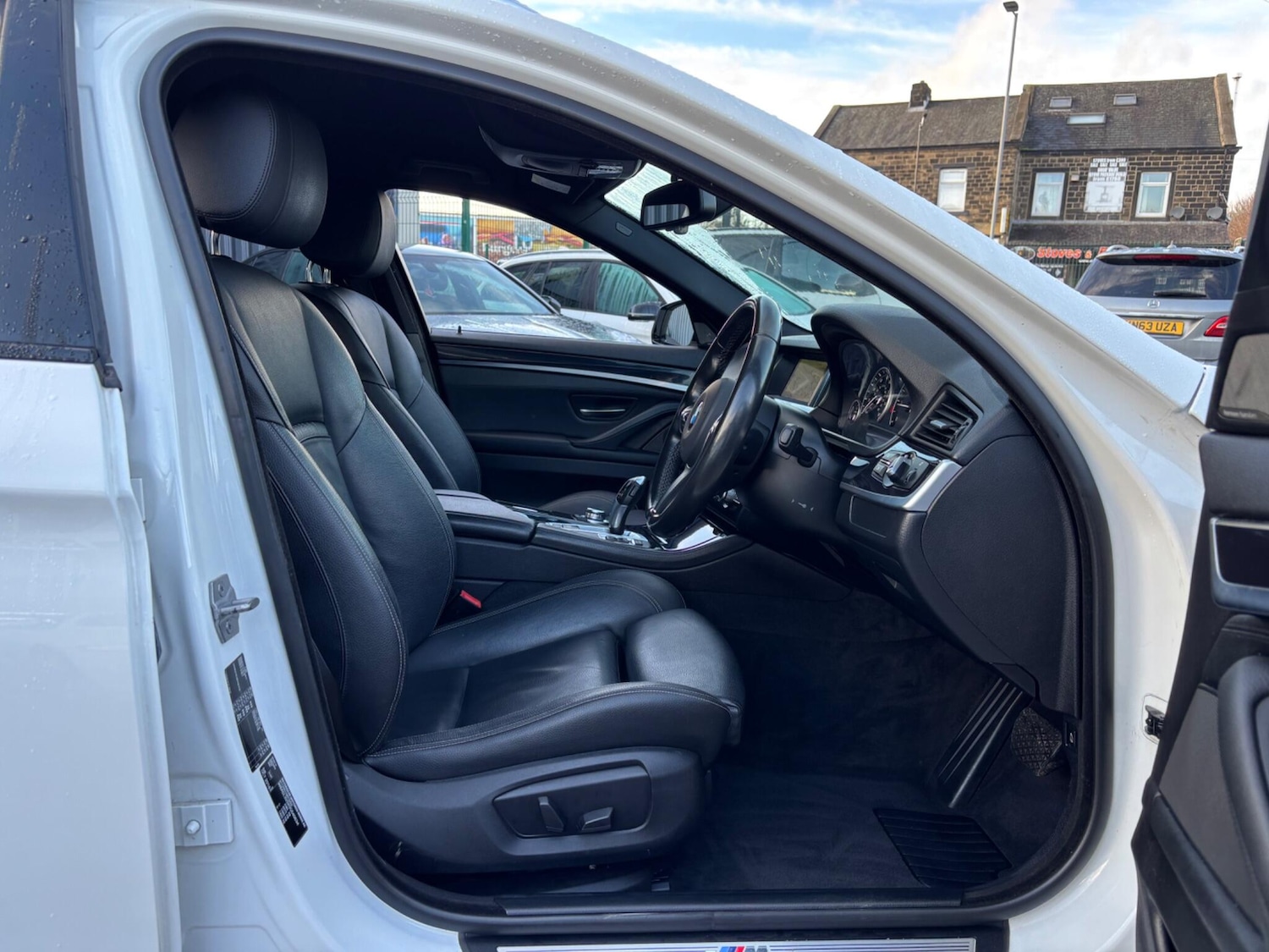 Used BMW 5 Series 2016 for sale - 76936326: Photo 44