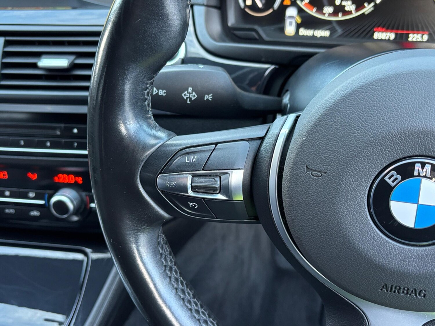 Used BMW 5 Series 2016 for sale - 76936326: Photo 77