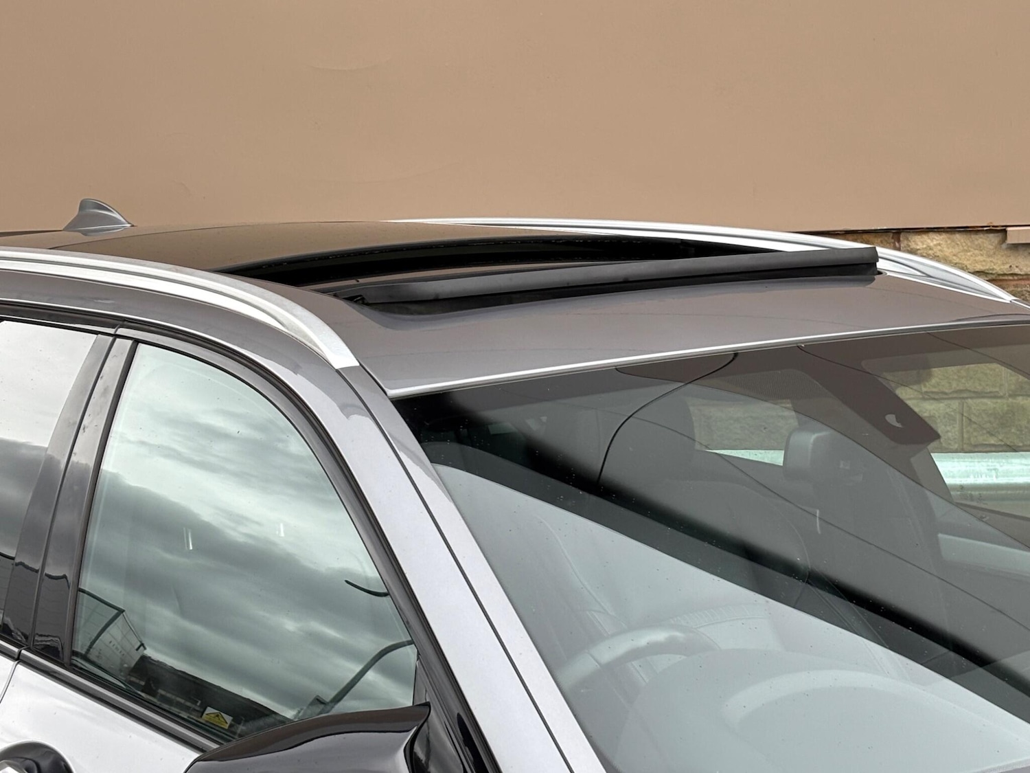 Used BMW 5 Series 2016 for sale - 77016516: Photo 13