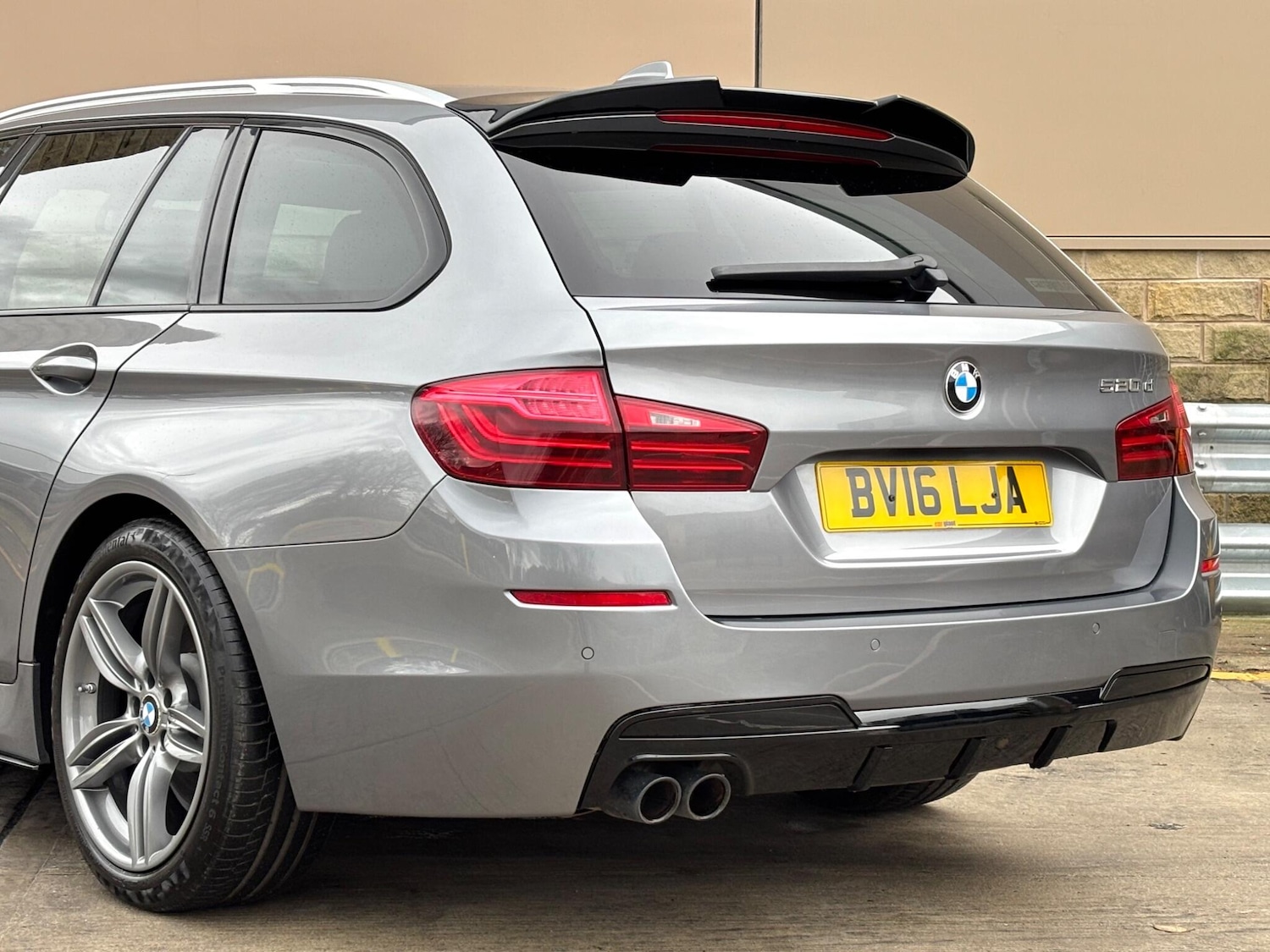 Used BMW 5 Series 2016 for sale - 77016516: Photo 37