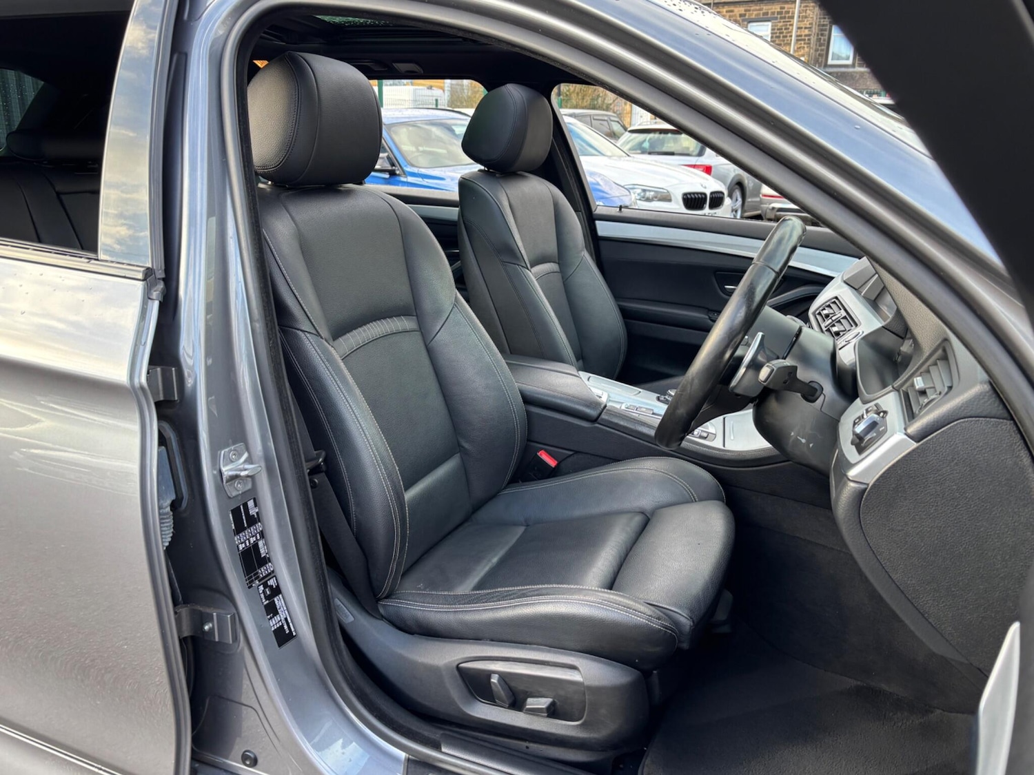 Used BMW 5 Series 2016 for sale - 77016516: Photo 64