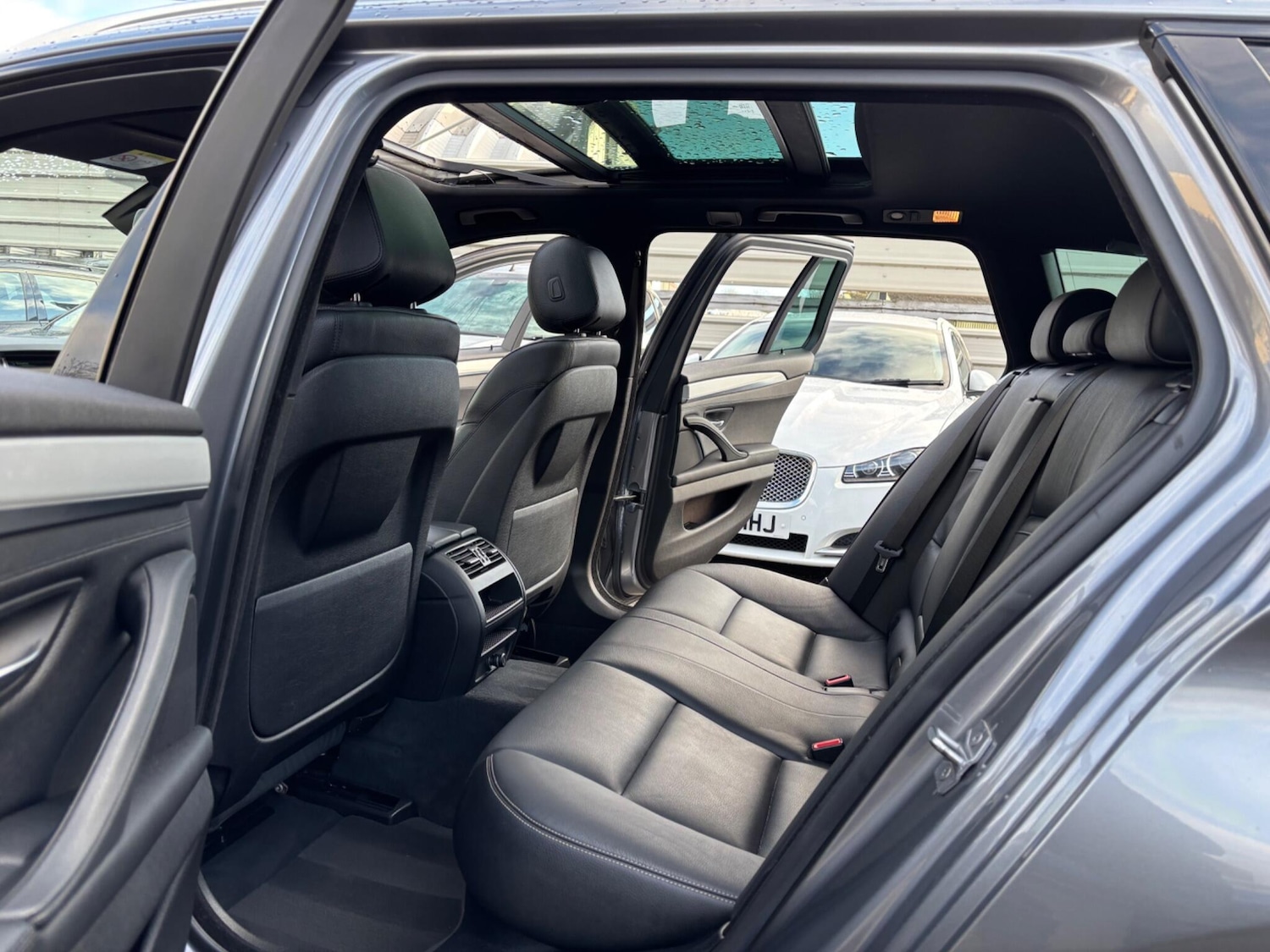 Used BMW 5 Series 2016 for sale - 77016516: Photo 70