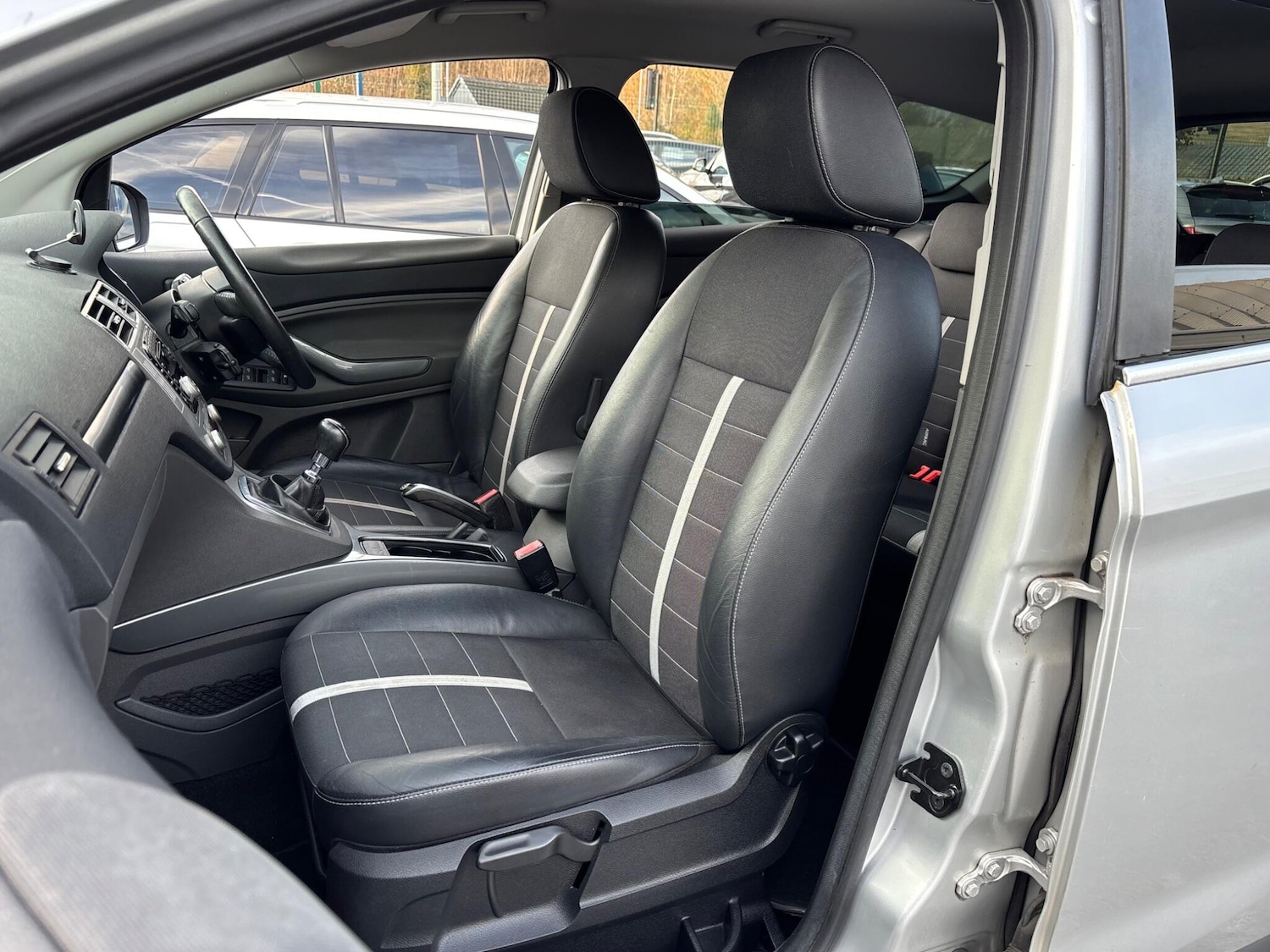 Used Ford Kuga 2010 for sale - 76936433: Photo 21