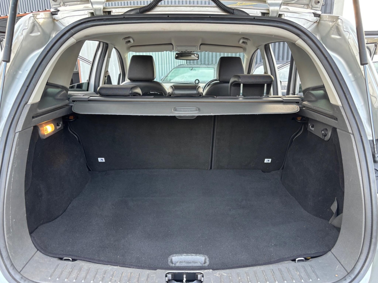 Used Ford Kuga 2010 for sale - 76936433: Photo 24