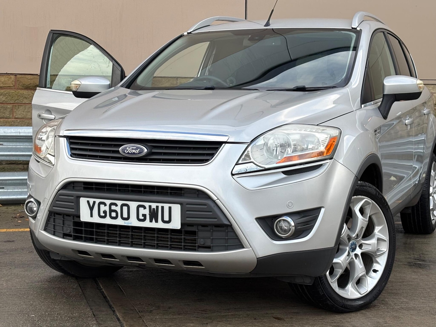 Used Ford Kuga 2010 for sale - 76936433: Photo 27