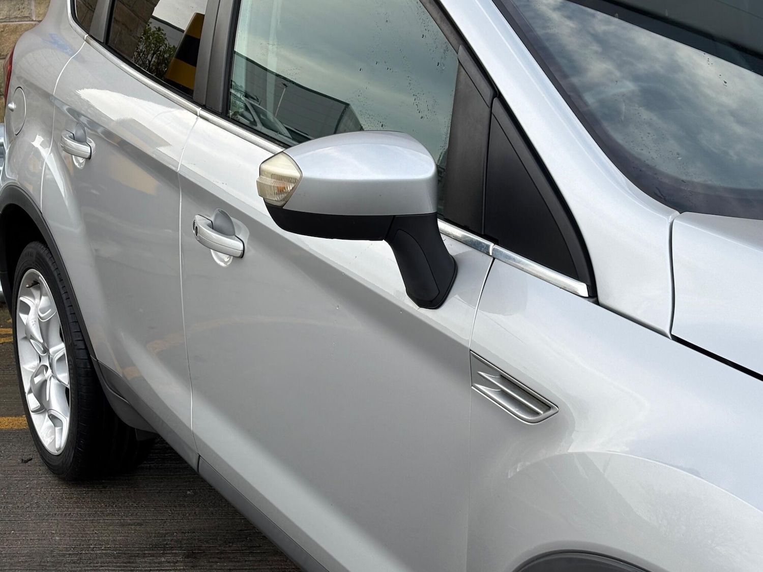 Used Ford Kuga 2010 for sale - 76936433: Photo 31