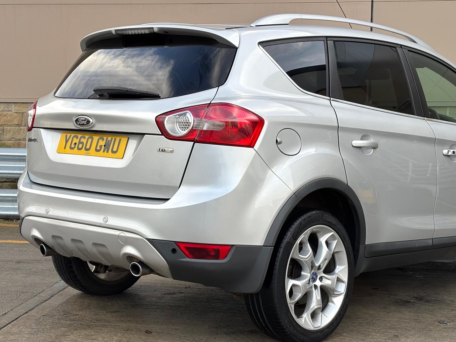 Used Ford Kuga 2010 for sale - 76936433: Photo 33