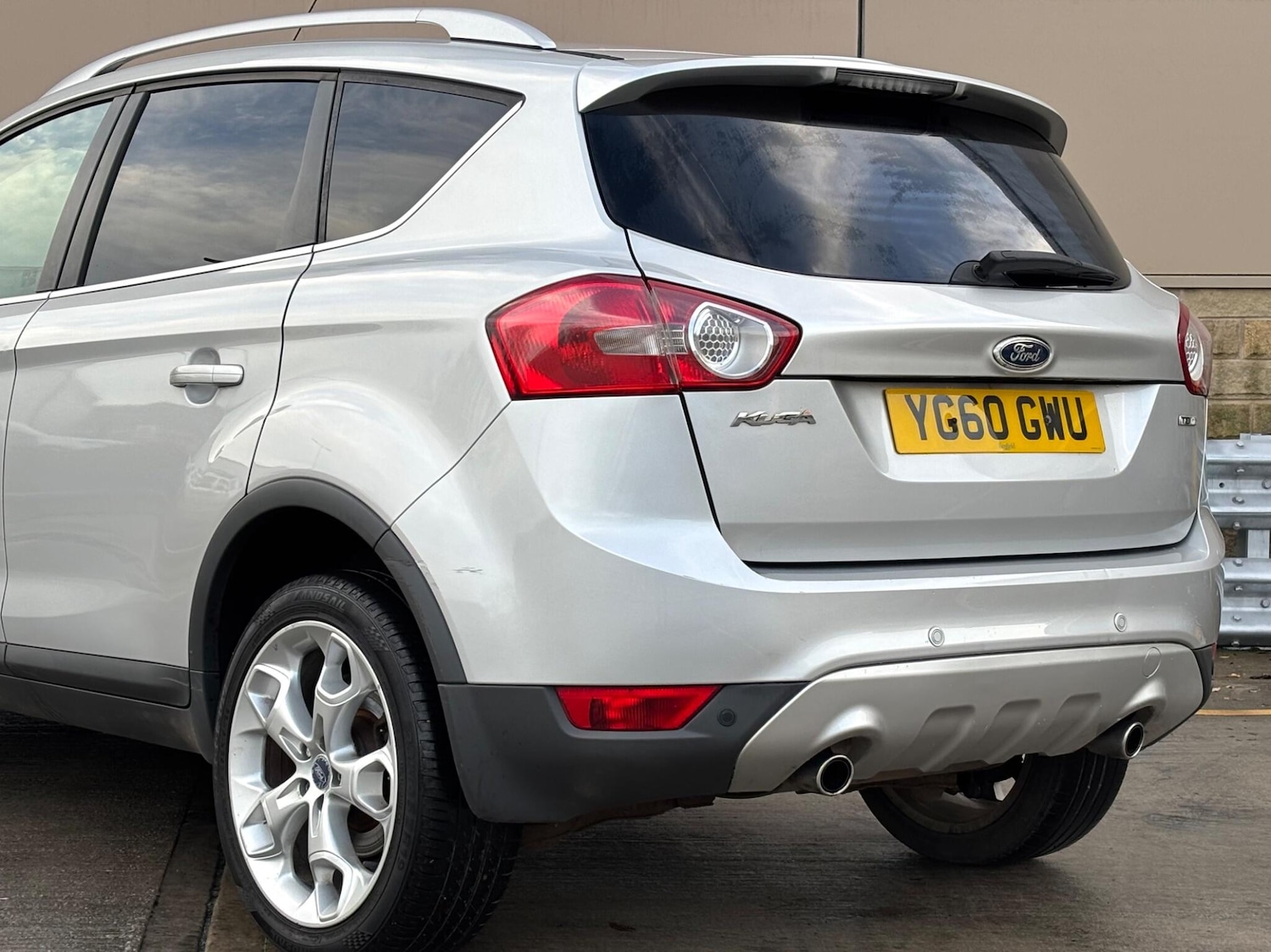 Used Ford Kuga 2010 for sale - 76936433: Photo 34