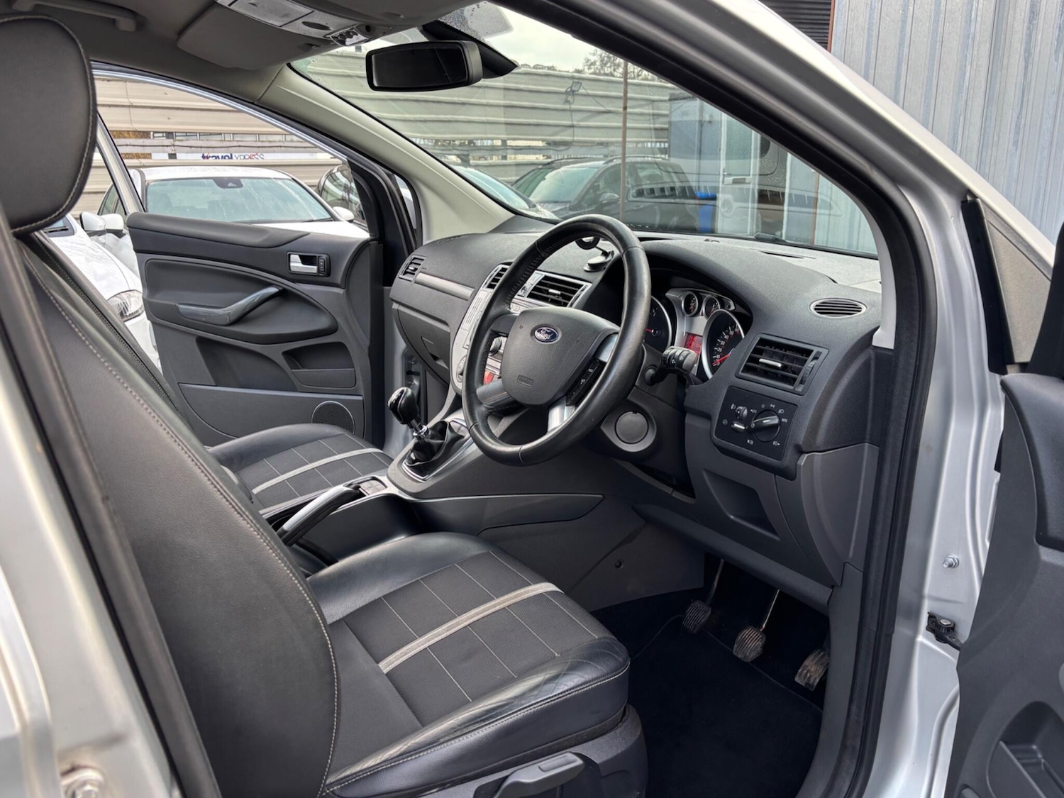 Used Ford Kuga 2010 for sale - 76936433: Photo 40