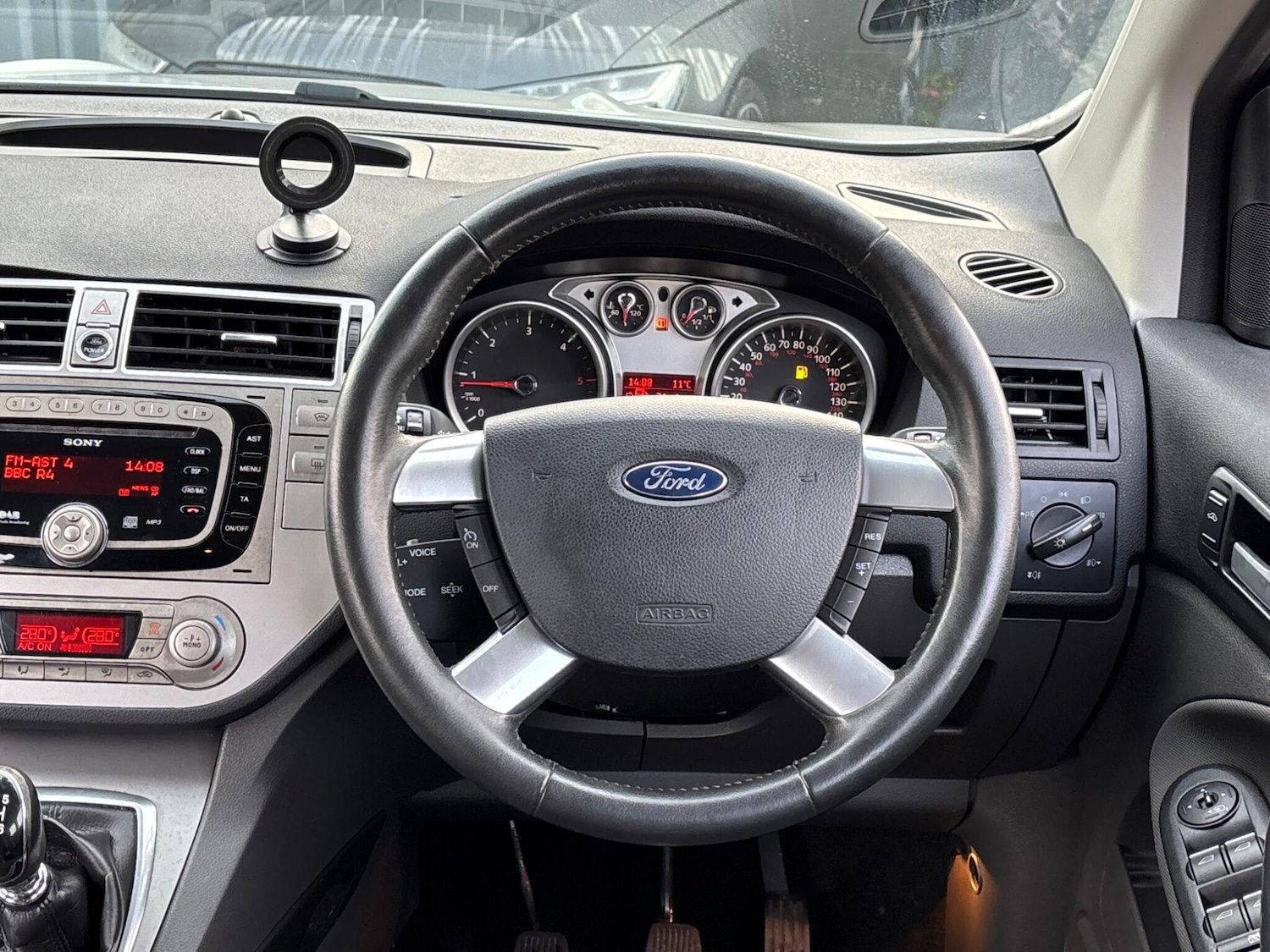 Used Ford Kuga 2010 for sale - 76936433: Photo 46