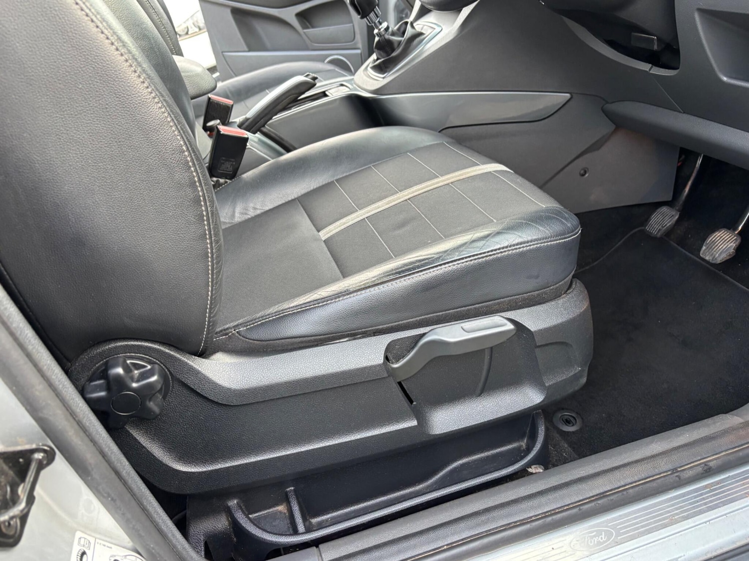 Used Ford Kuga 2010 for sale - 76936433: Photo 56