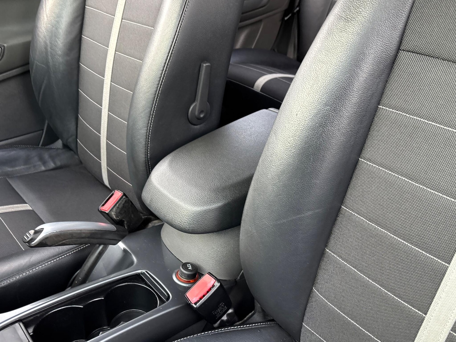 Used Ford Kuga 2010 for sale - 76936433: Photo 57