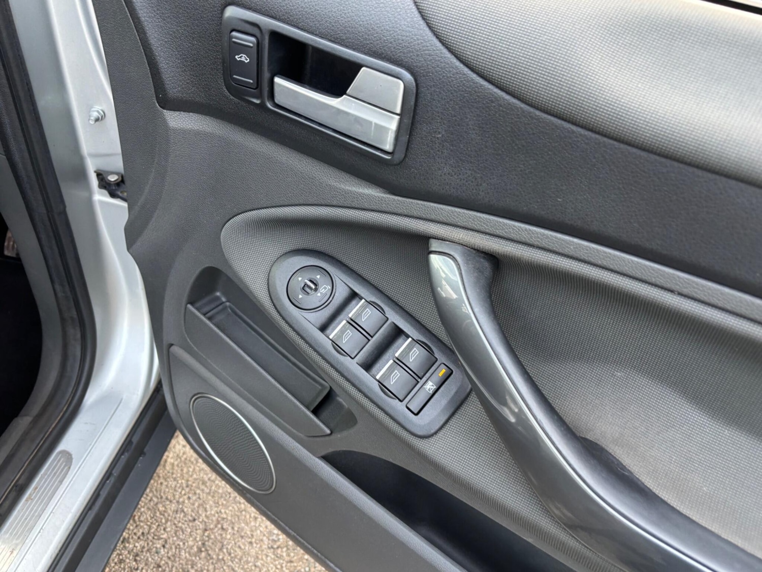 Used Ford Kuga 2010 for sale - 76936433: Photo 61