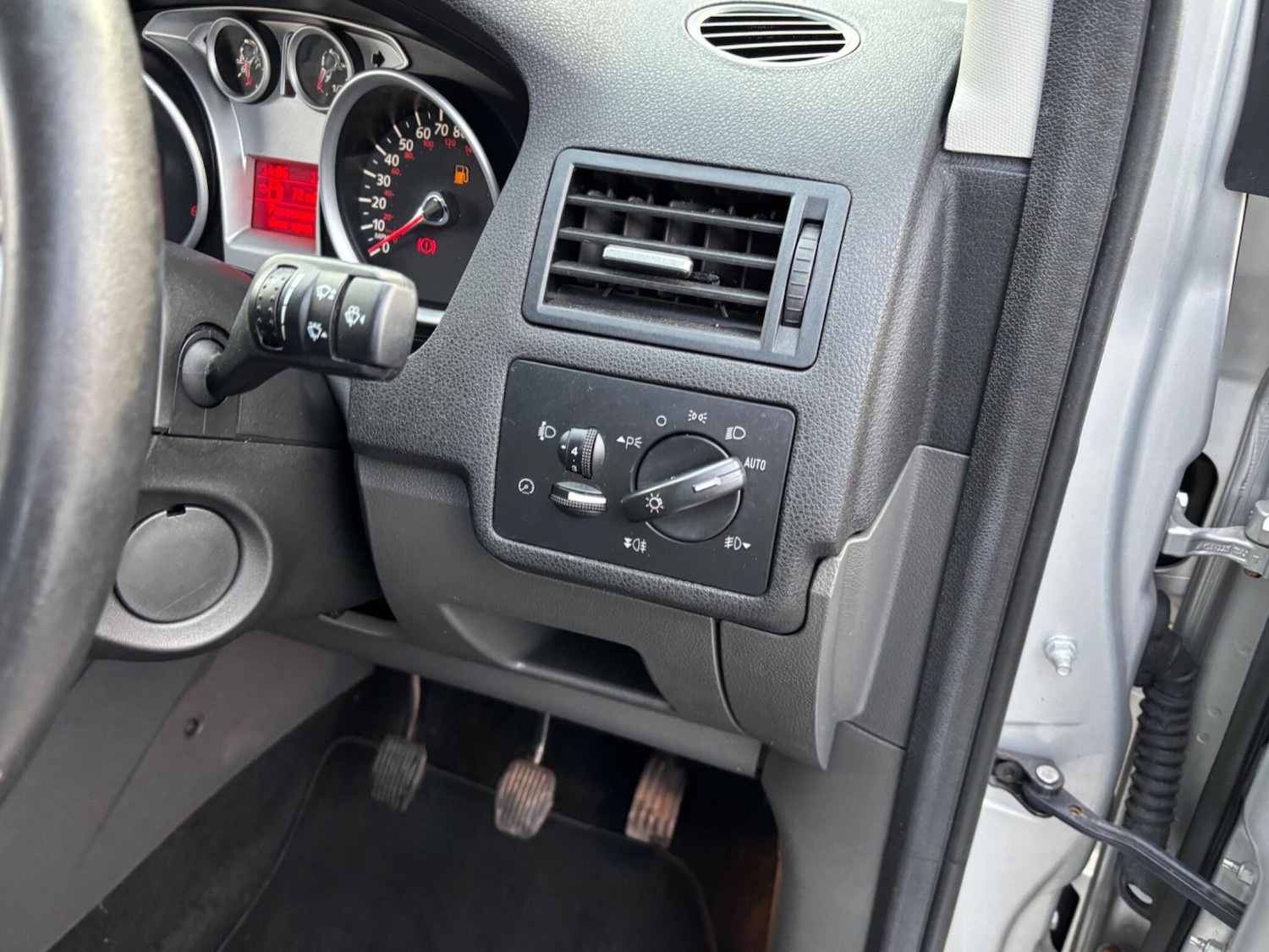 Used Ford Kuga 2010 for sale - 76936433: Photo 63